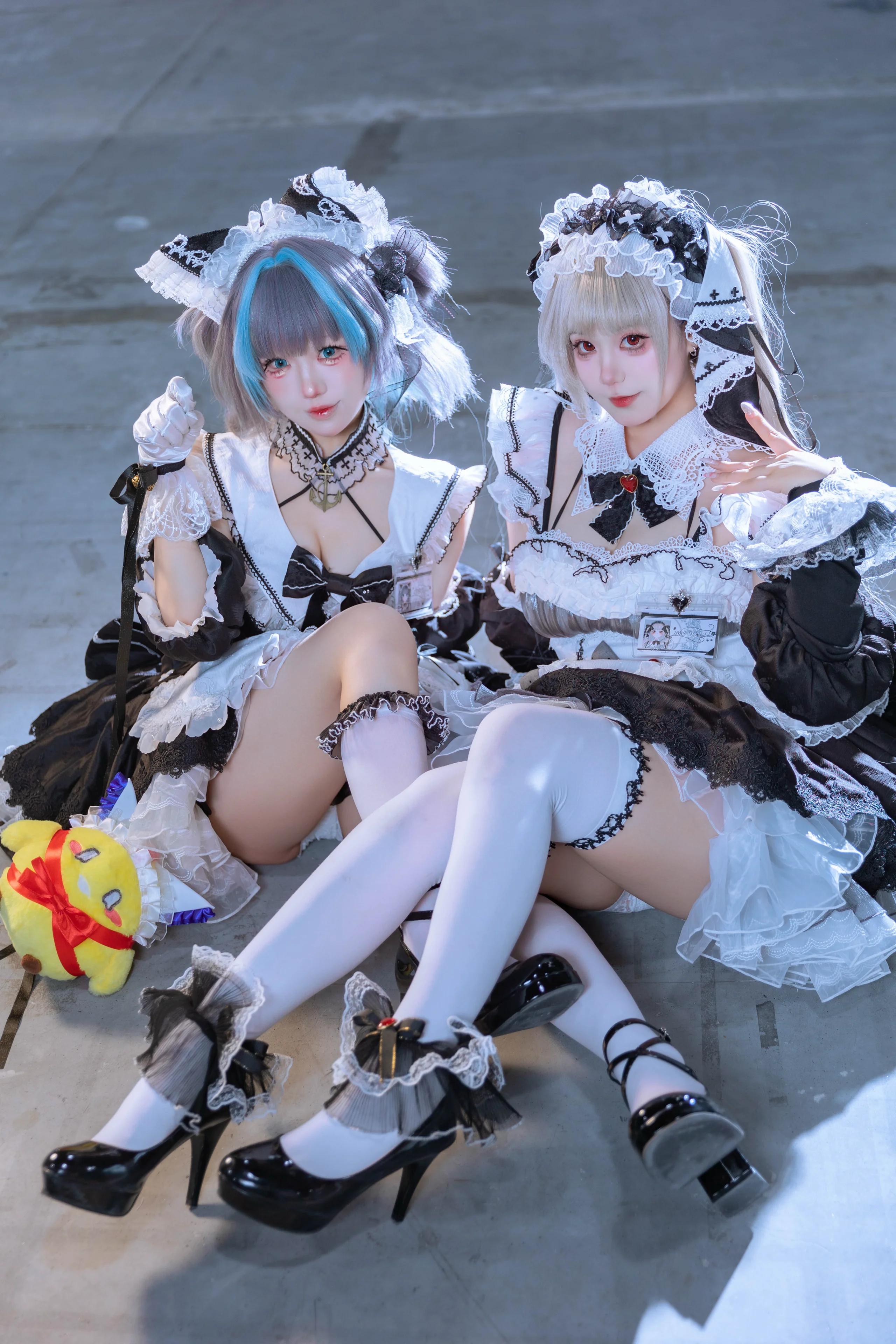 【柴郡cos】碧藍航線雙人女僕裝，貓貓兔兔貼貼 - 第 2 張