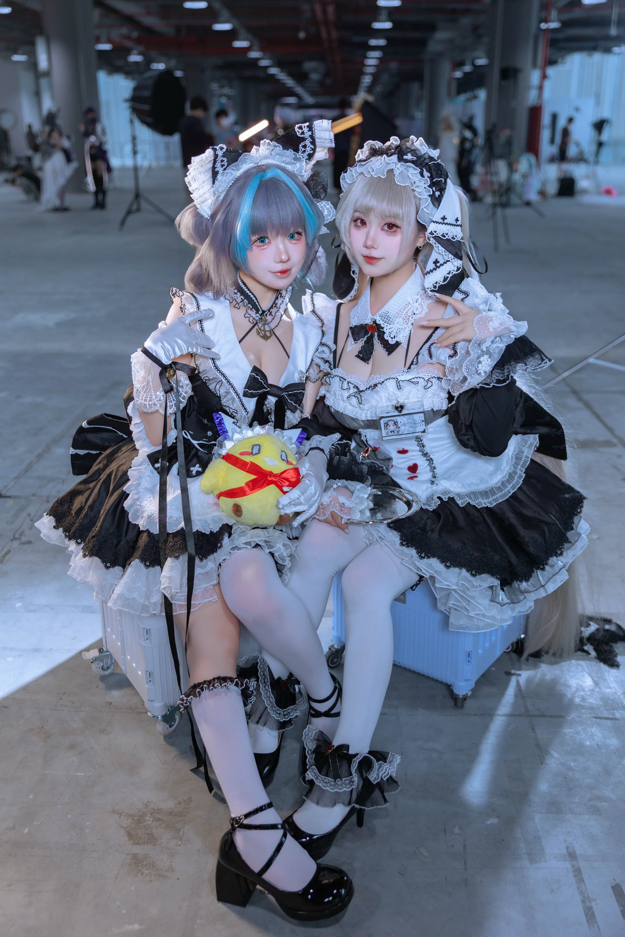 【柴郡cos】碧藍航線雙人女僕裝，貓貓兔兔貼貼 - 第 3 張