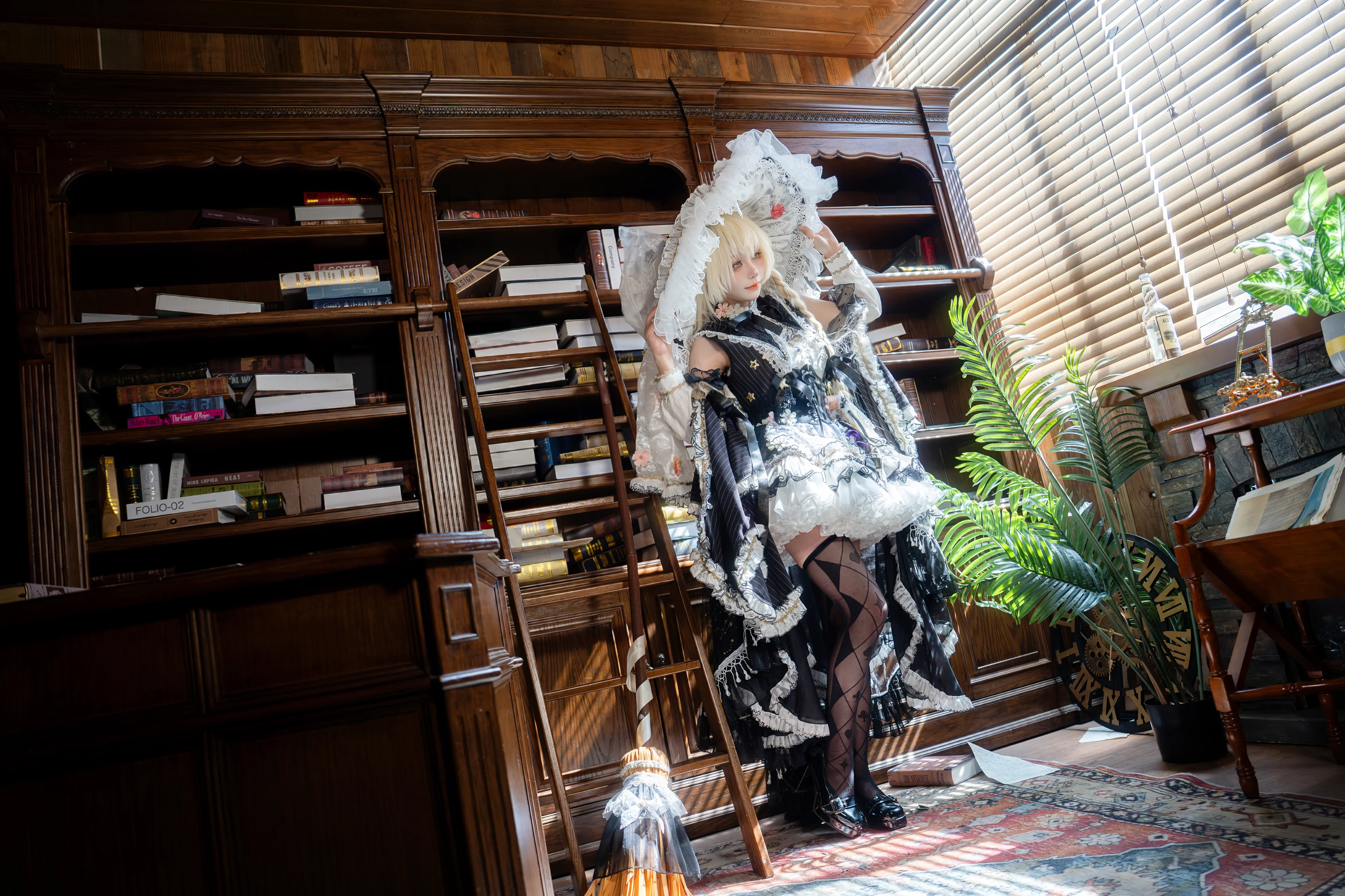 【雾雨魔理沙cos】Touhou Project，图书馆里的神秘魔法 - 第3张
