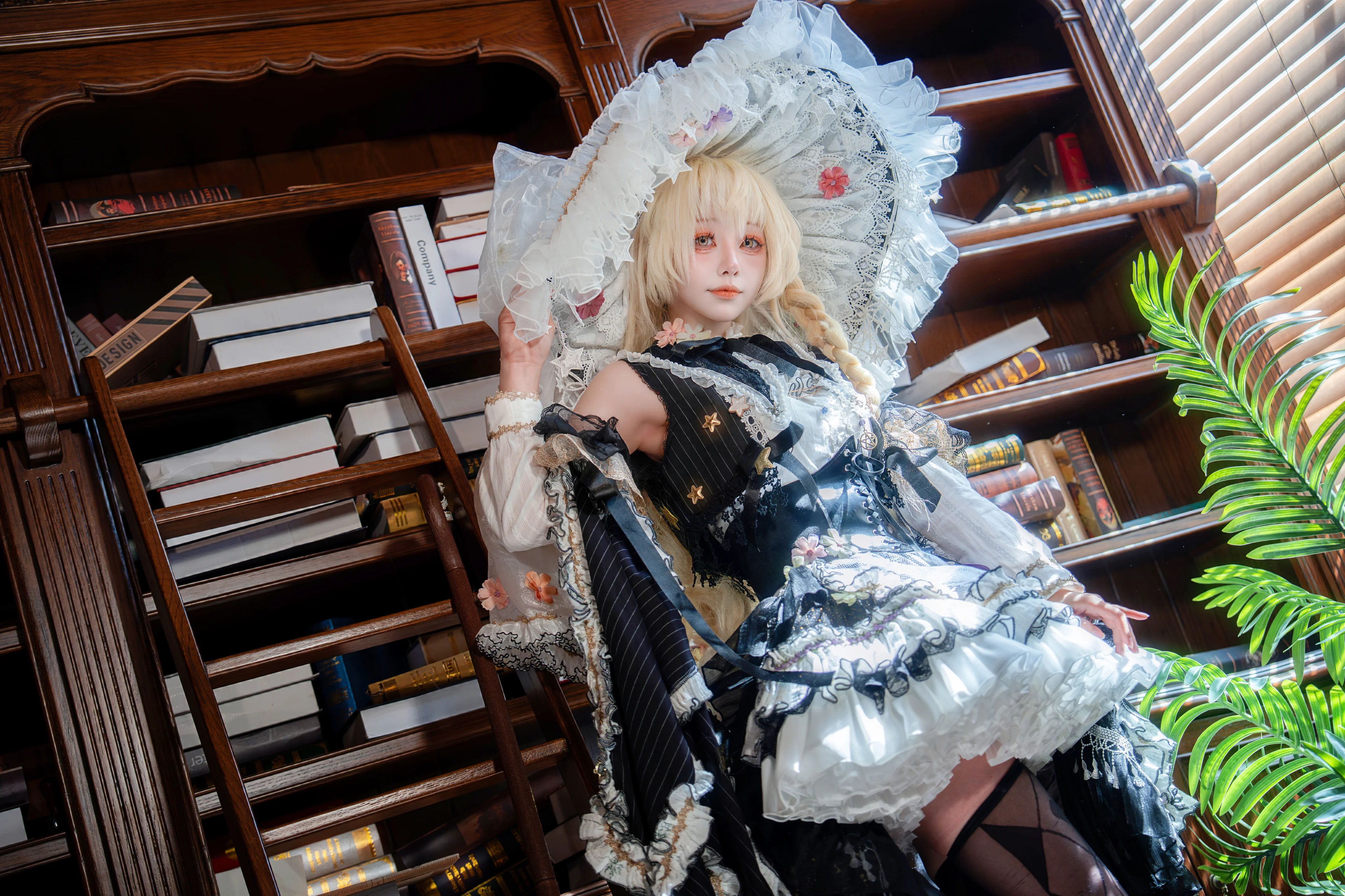 【雾雨魔理沙cos】Touhou Project，图书馆里的神秘魔法 - 第5张