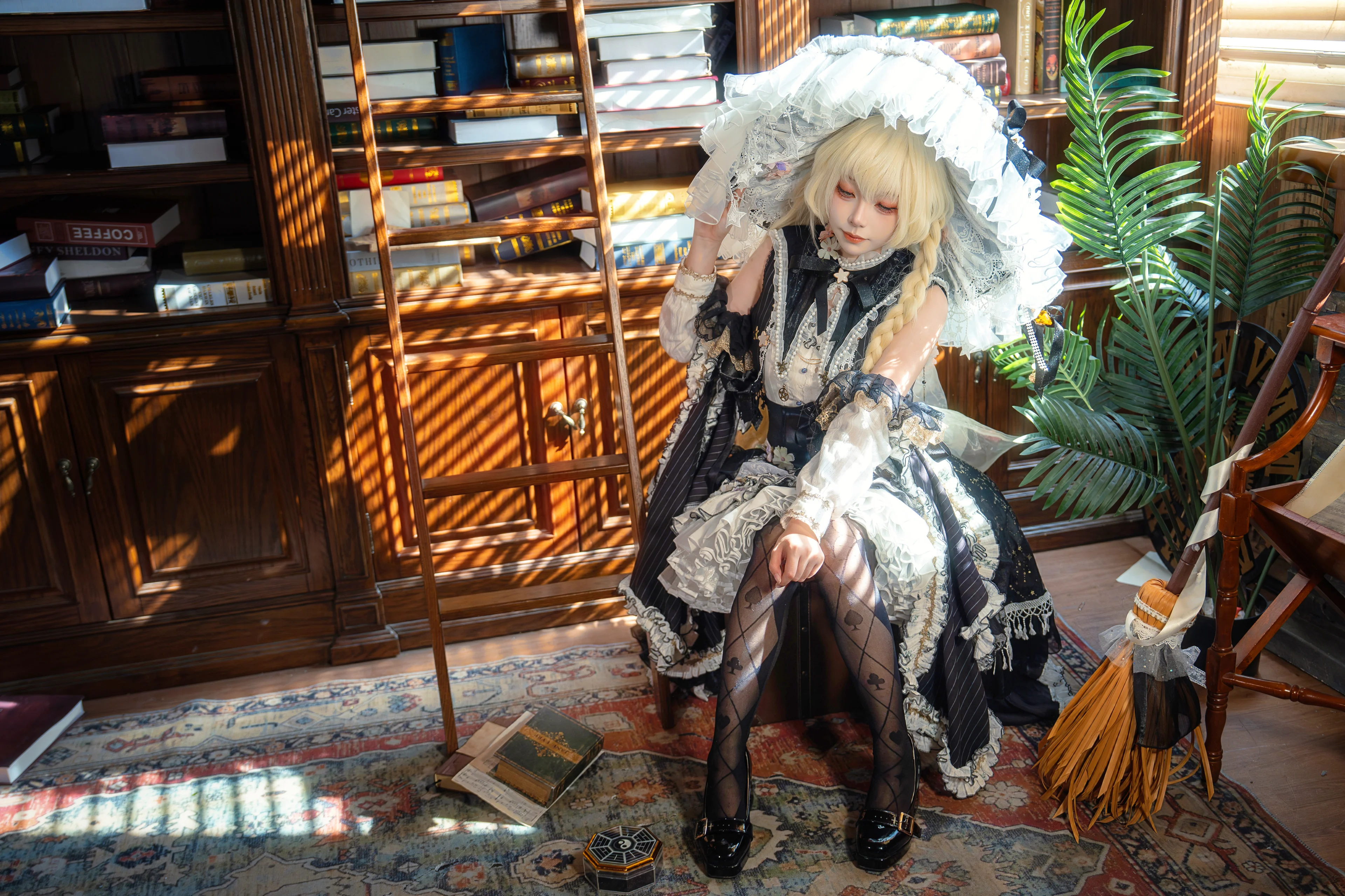 【雾雨魔理沙cos】Touhou Project，图书馆里的神秘魔法 - 第8张