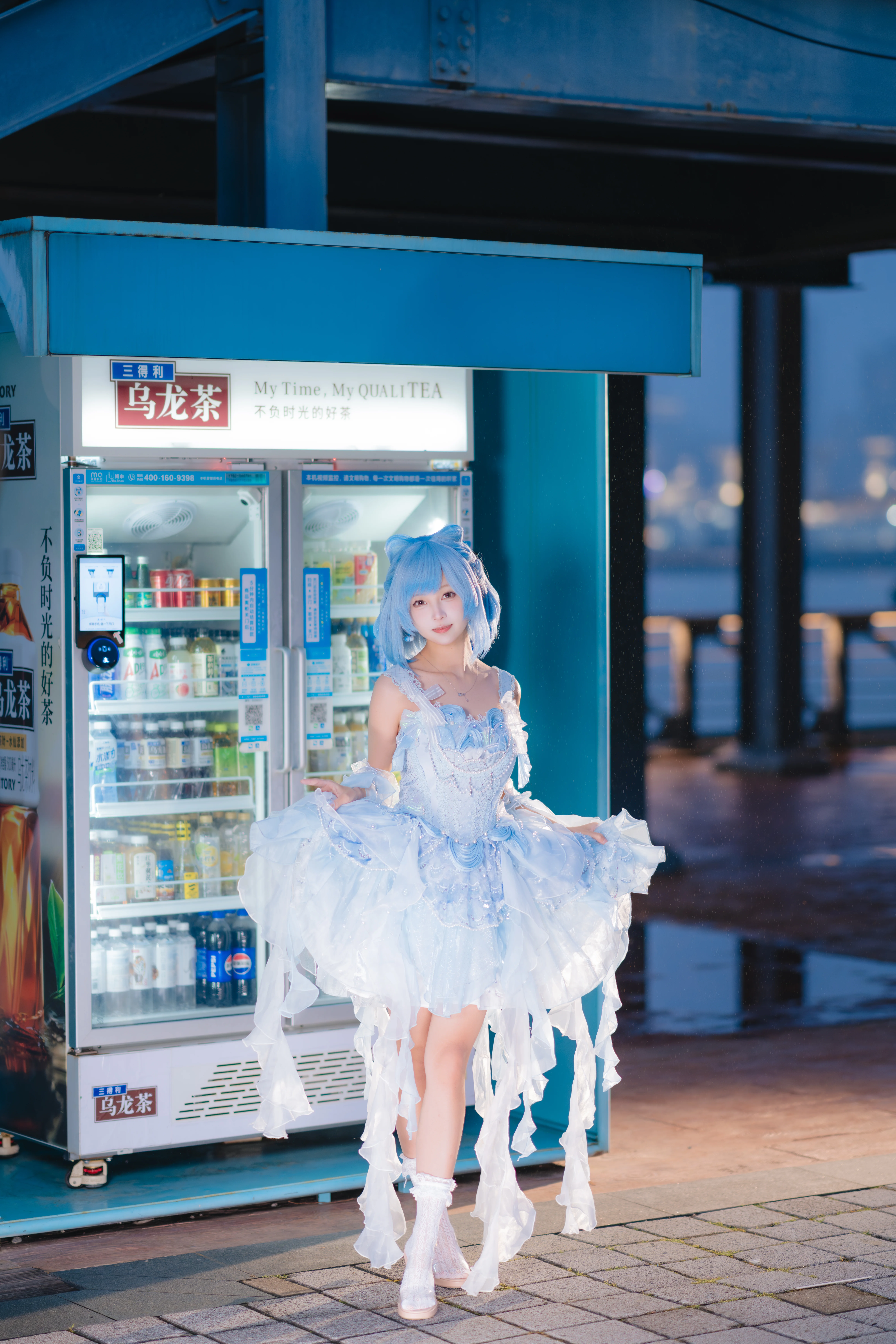 【水藍藍cos】把洛克王國世界的魔法帶到現實夜景裡 - 第 2 張