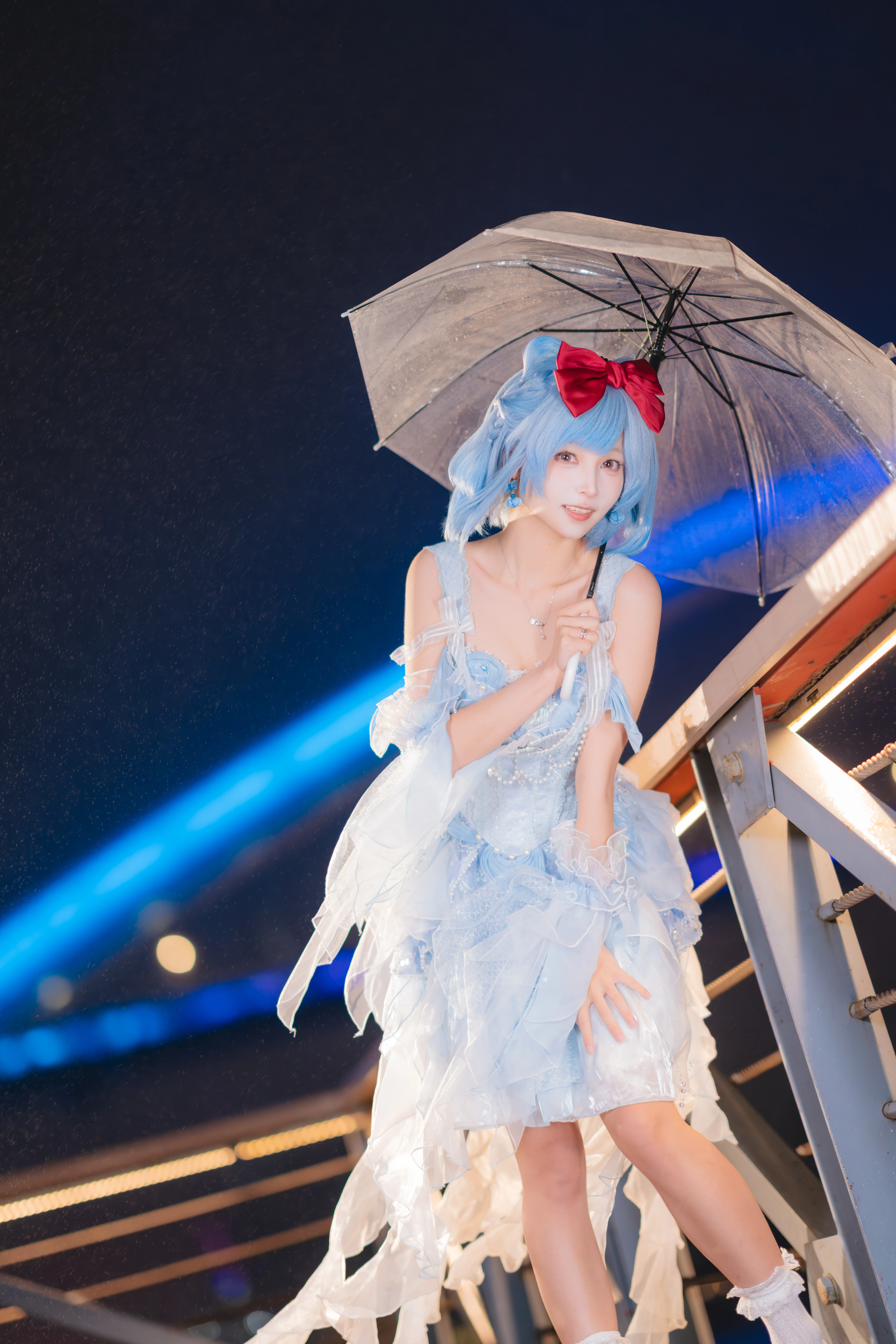 【水蓝蓝cos】洛克王国世界，雨夜江桥的水之魔法 - 第 1 张