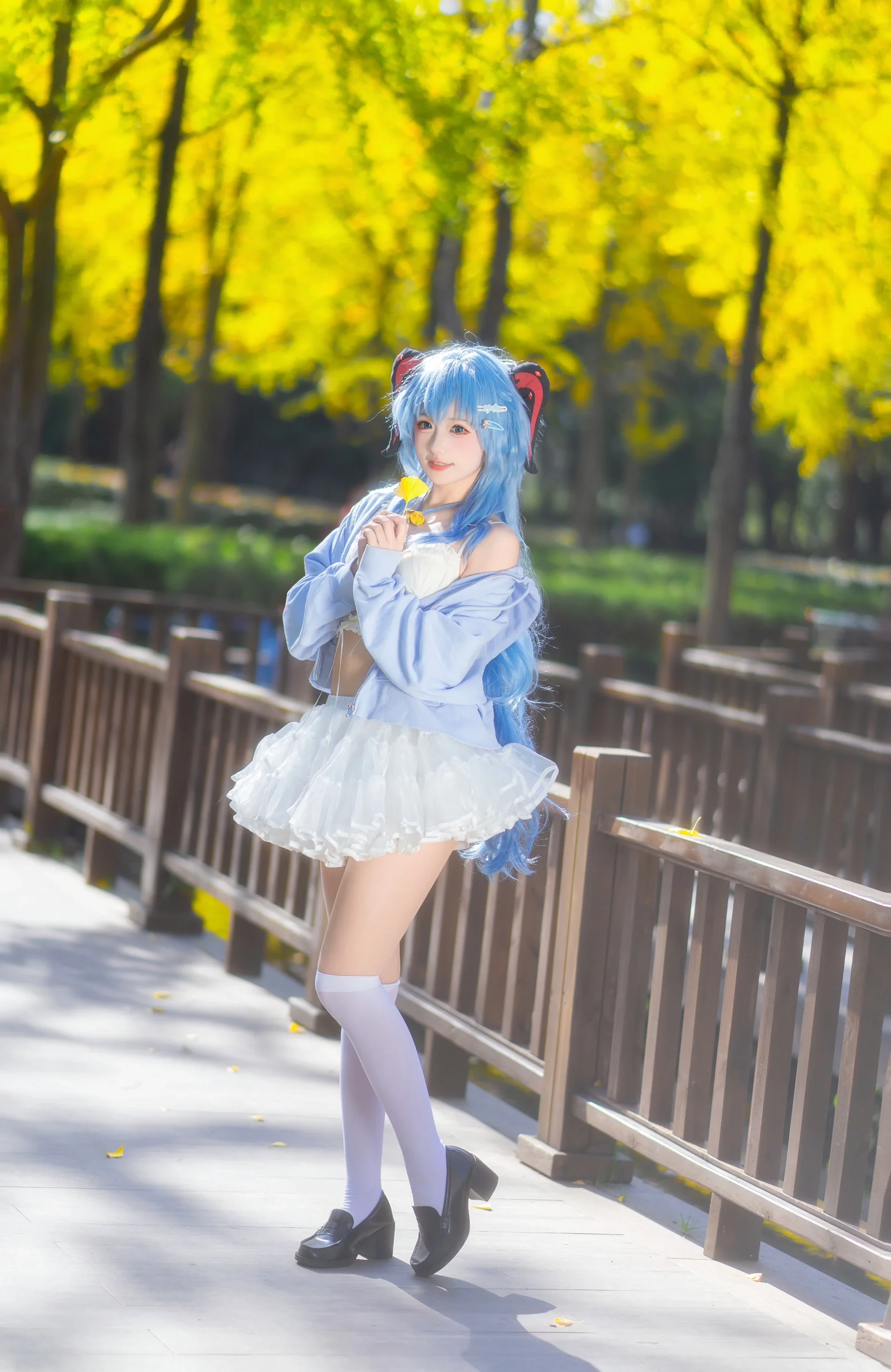 【甘雨cos】原神里的银杏叶与蓝色精灵 - 第 7 张