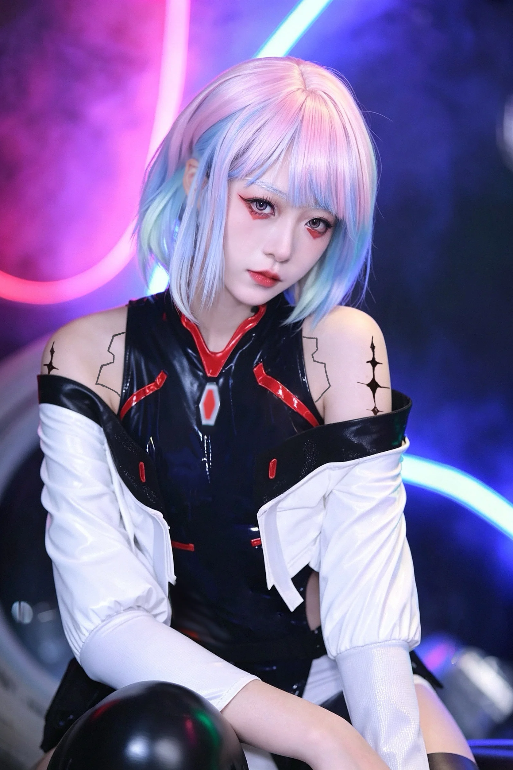 【露西cos】鳴潮邊緣行者聯動，賽博霓虹下的重逢 - 第 1 張