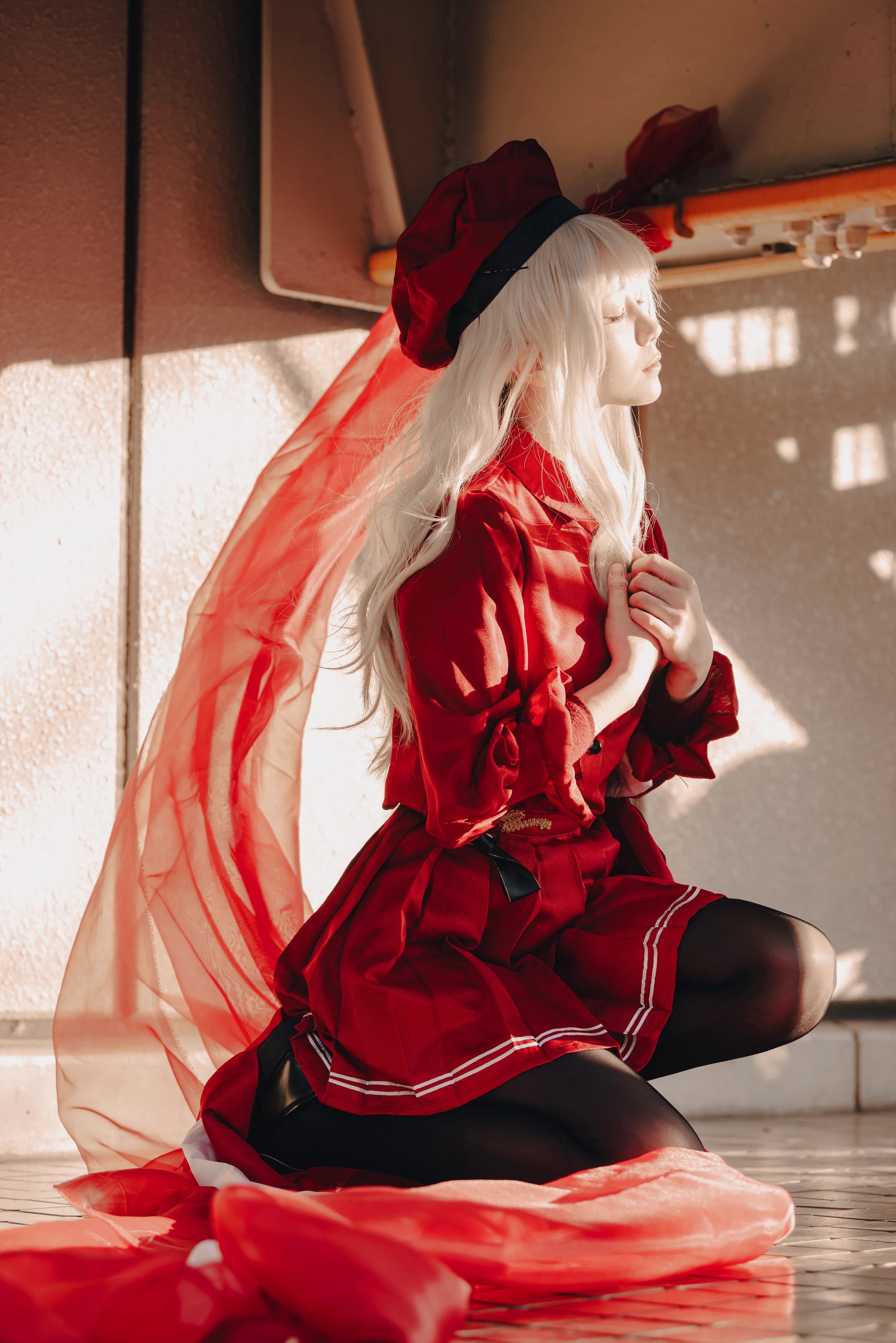 【卡莲奥尔黛西亚cos】Fate/Grand Order，红纱与光影的街头留影 - 第 8 张