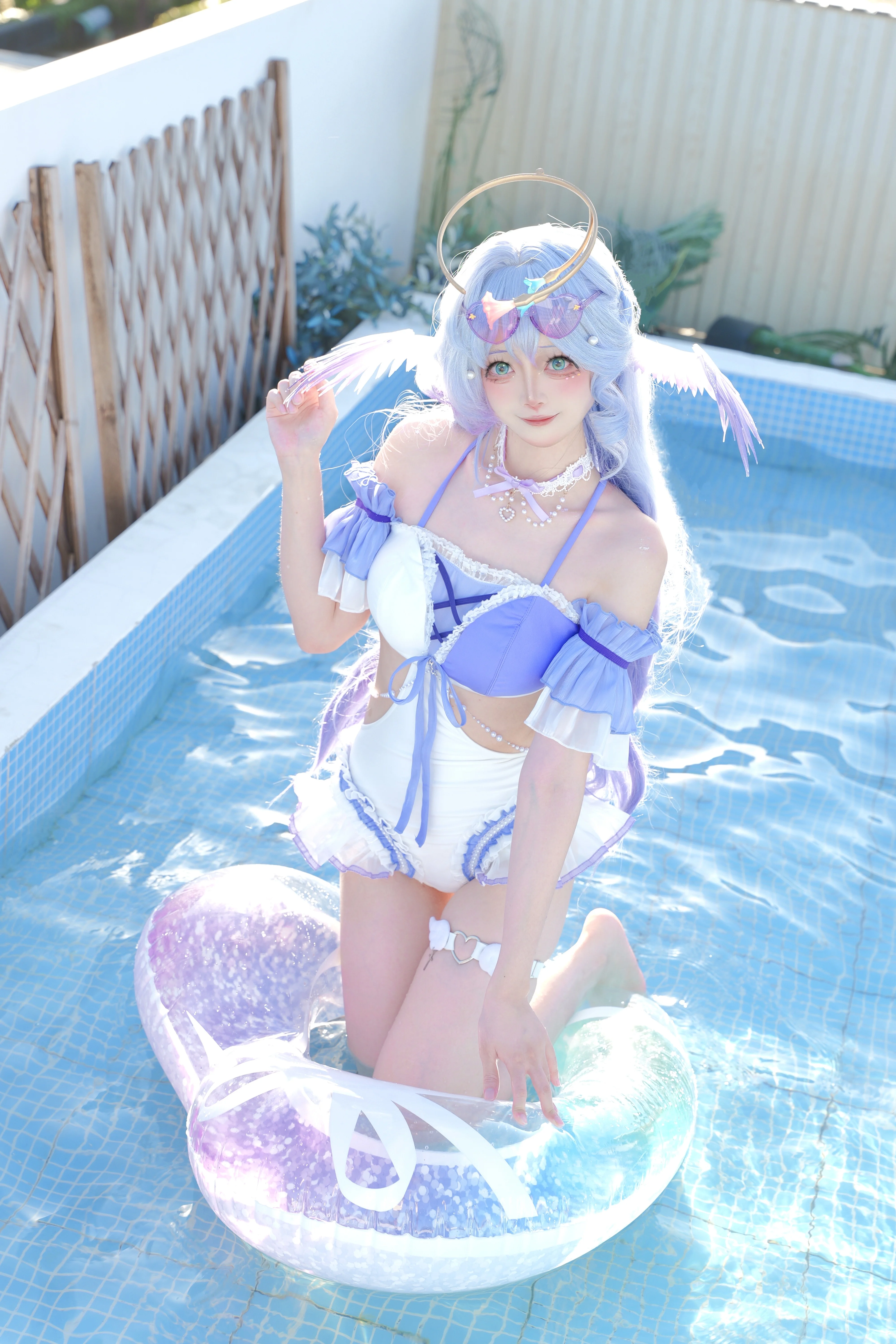 泳池派对里的夏日清凉