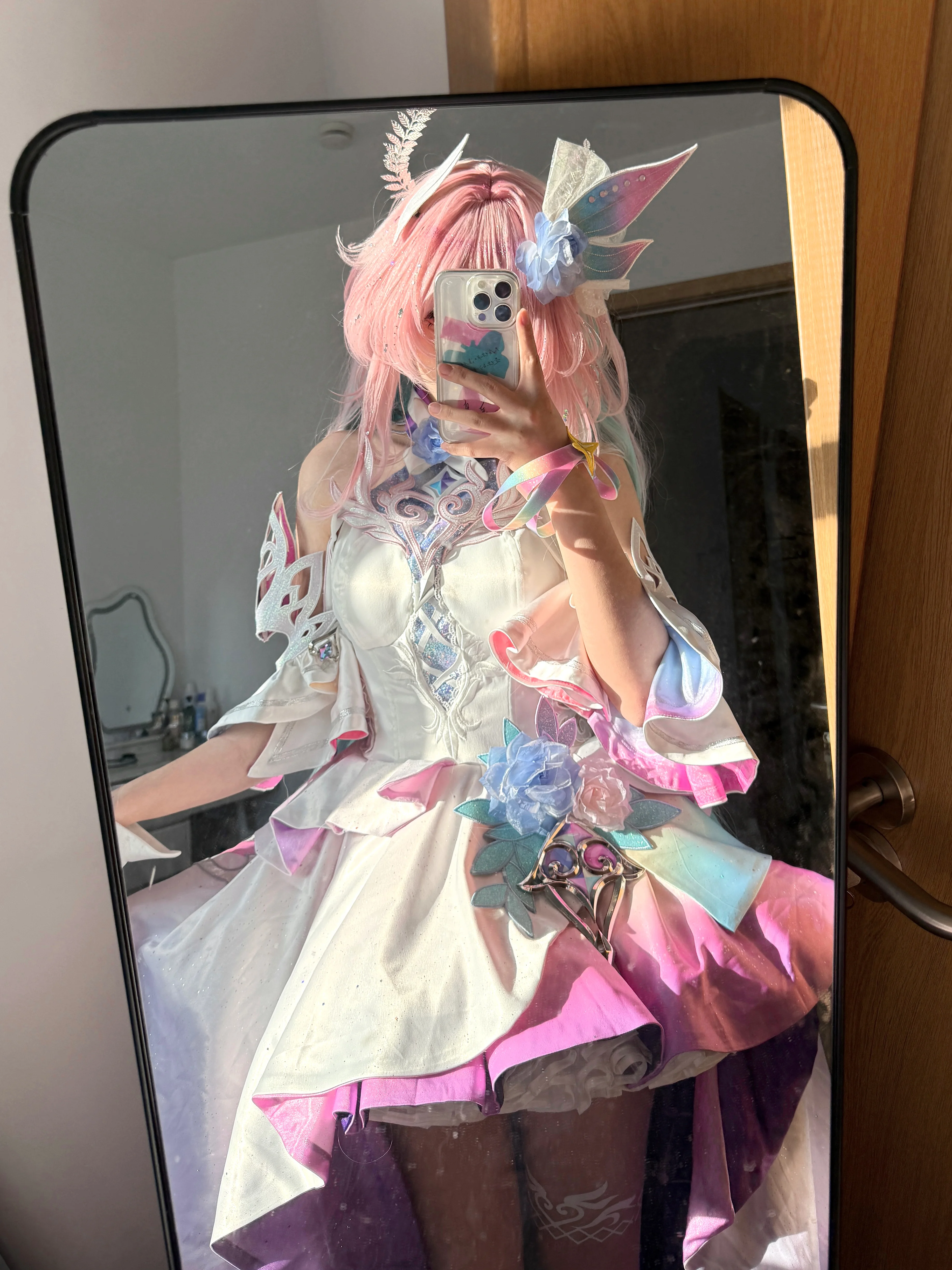 [Cyrene Cosplay] A Dreamy and Agile Pastel Moment in Honkai: Star Rail - Image 4