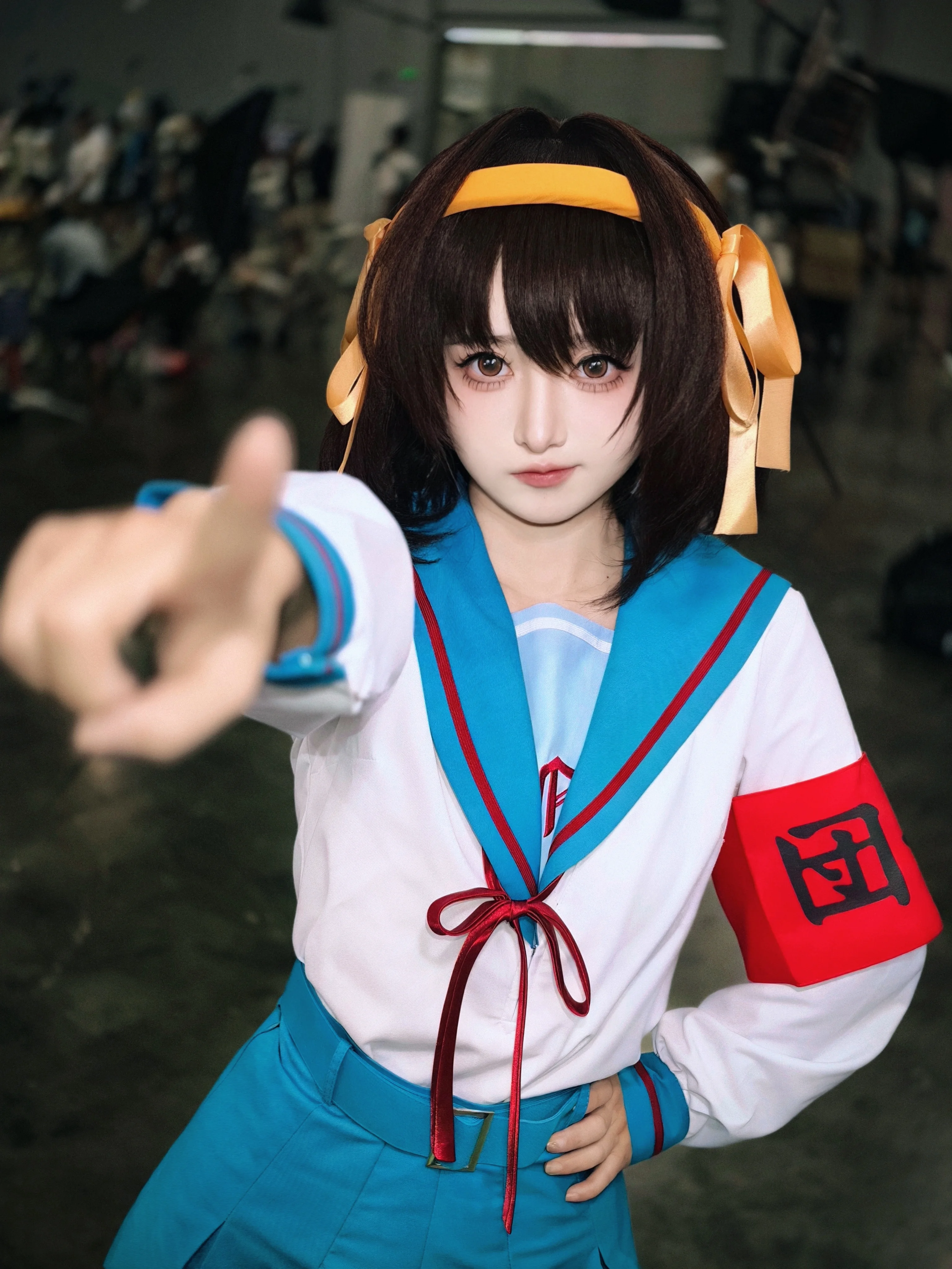 【凉宫春日cos】漫展场照动作参考，团长降临