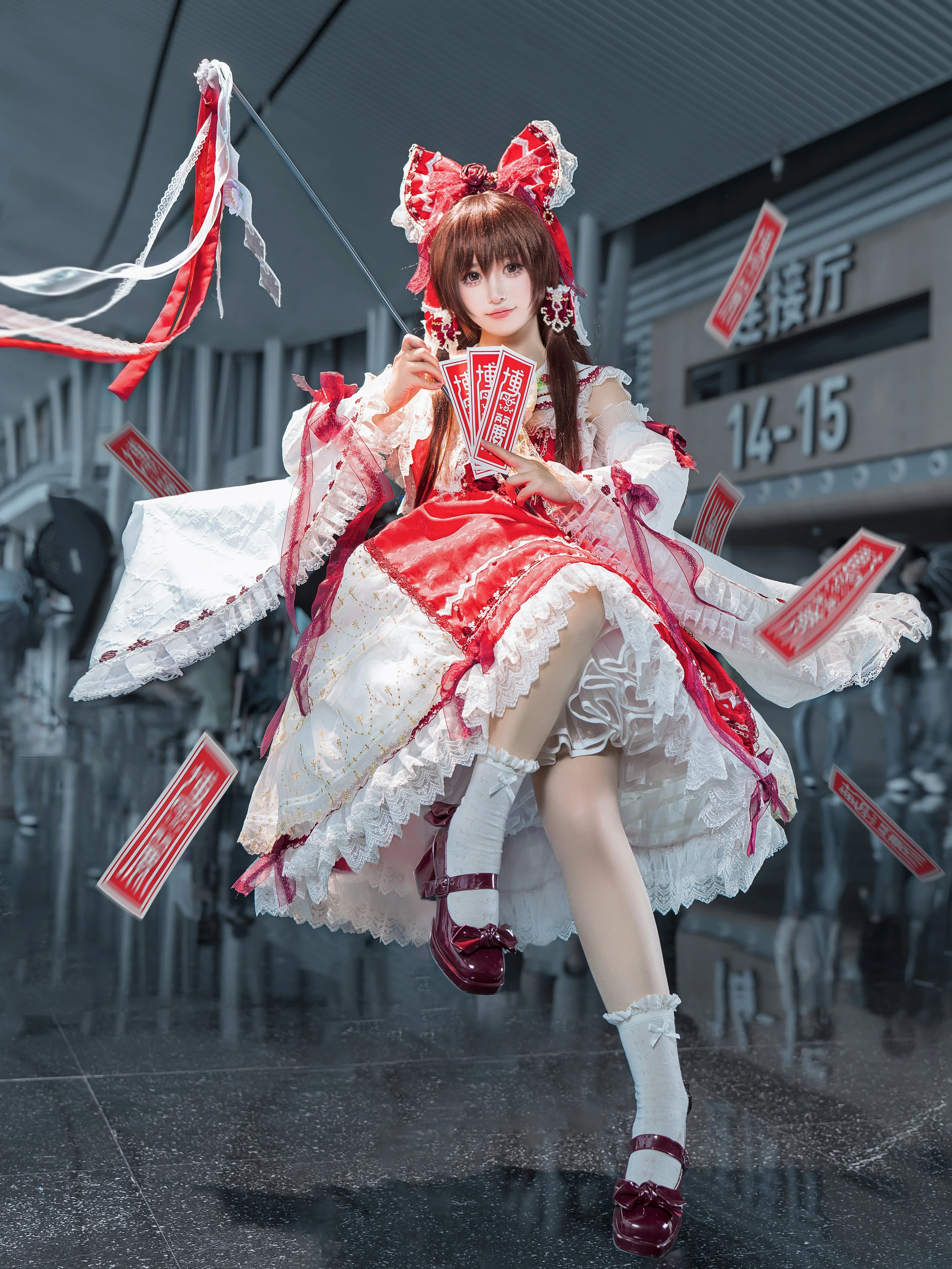 【博丽灵梦cos】东方Project灵梦场照动作参考 - 第14张