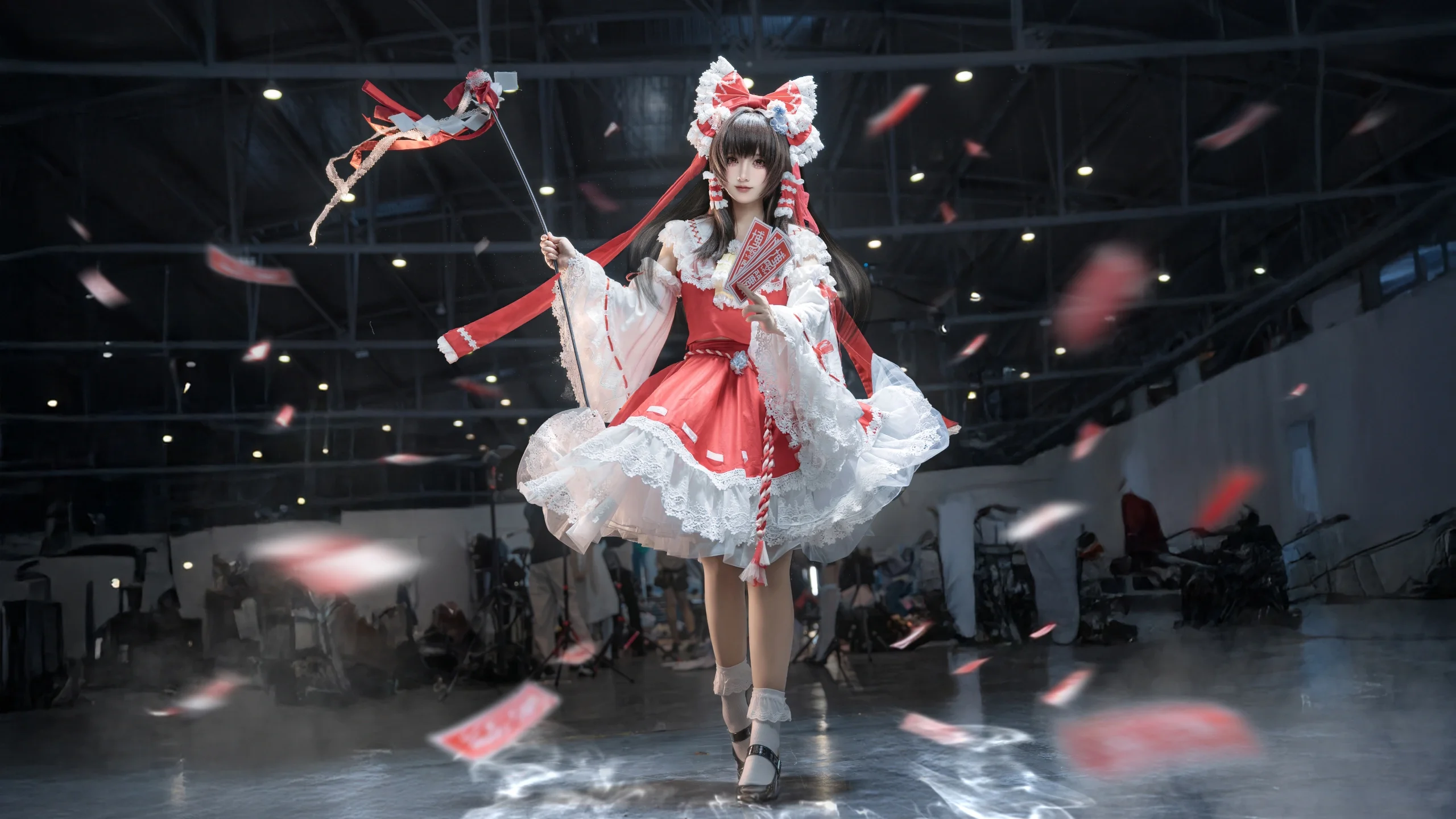 【博丽灵梦cos】东方Project灵梦场照动作参考 - 第3张