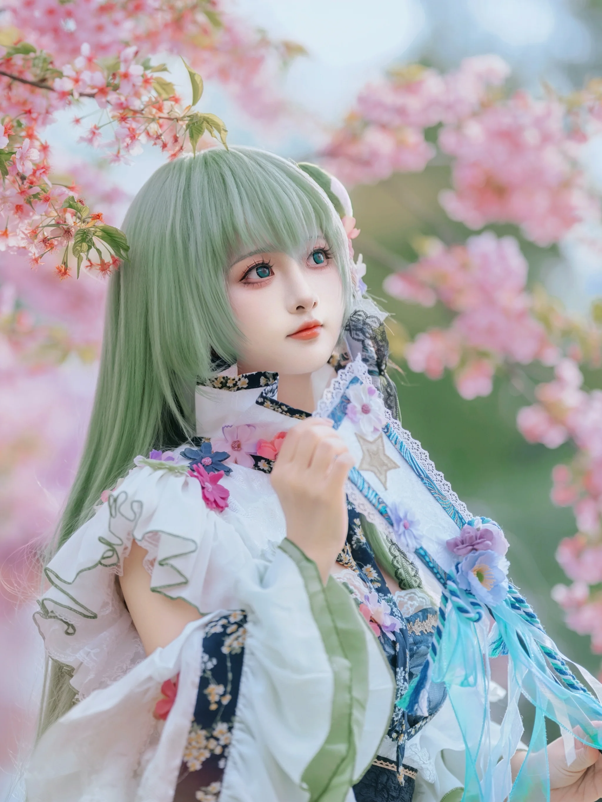 【东风谷早苗cos】春日樱花与守矢神社的清新幻想 - 第 4 张