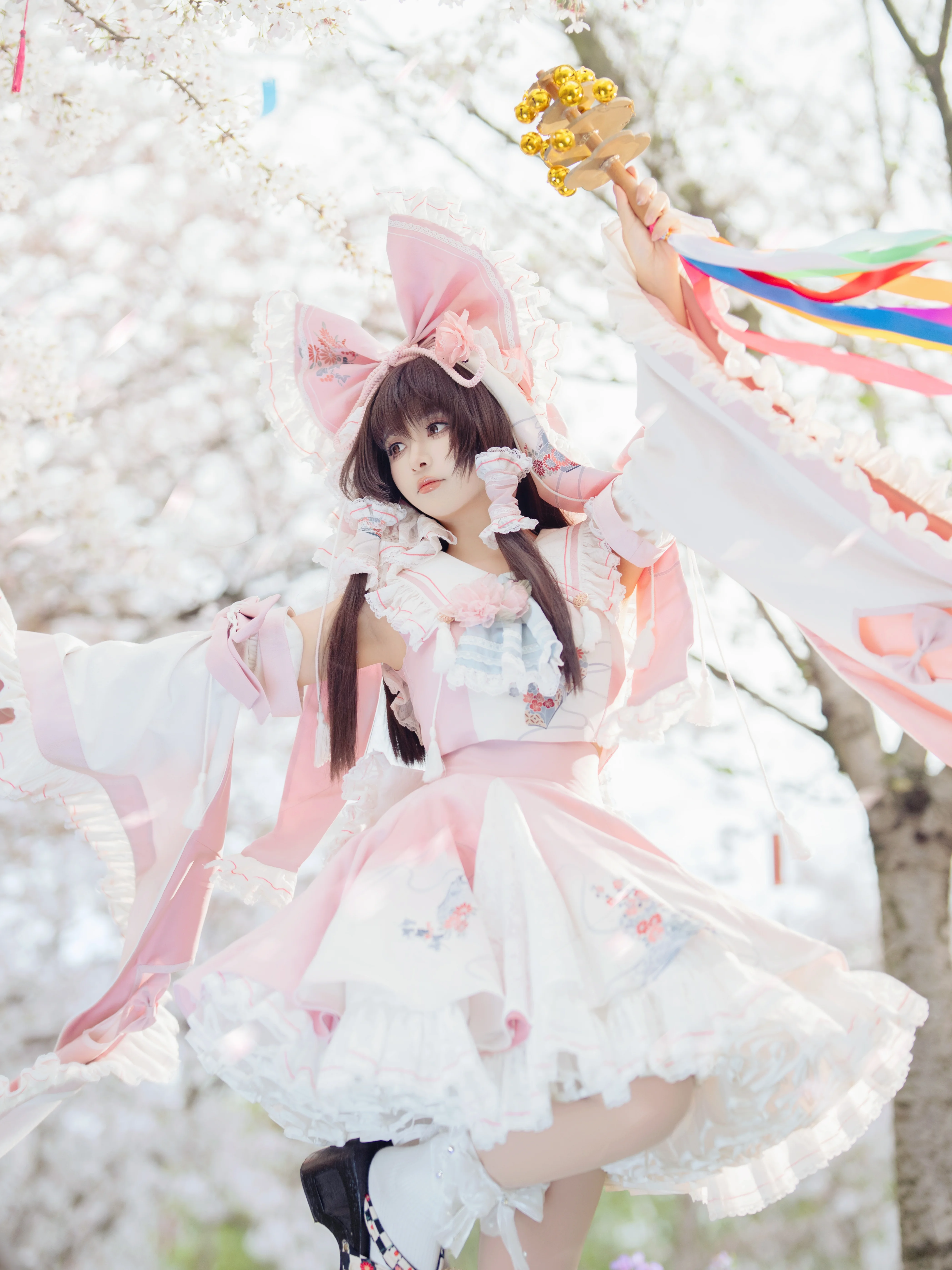 【博丽灵梦cos】东方project春樱下的轻盈瞬间 - 第 1 张