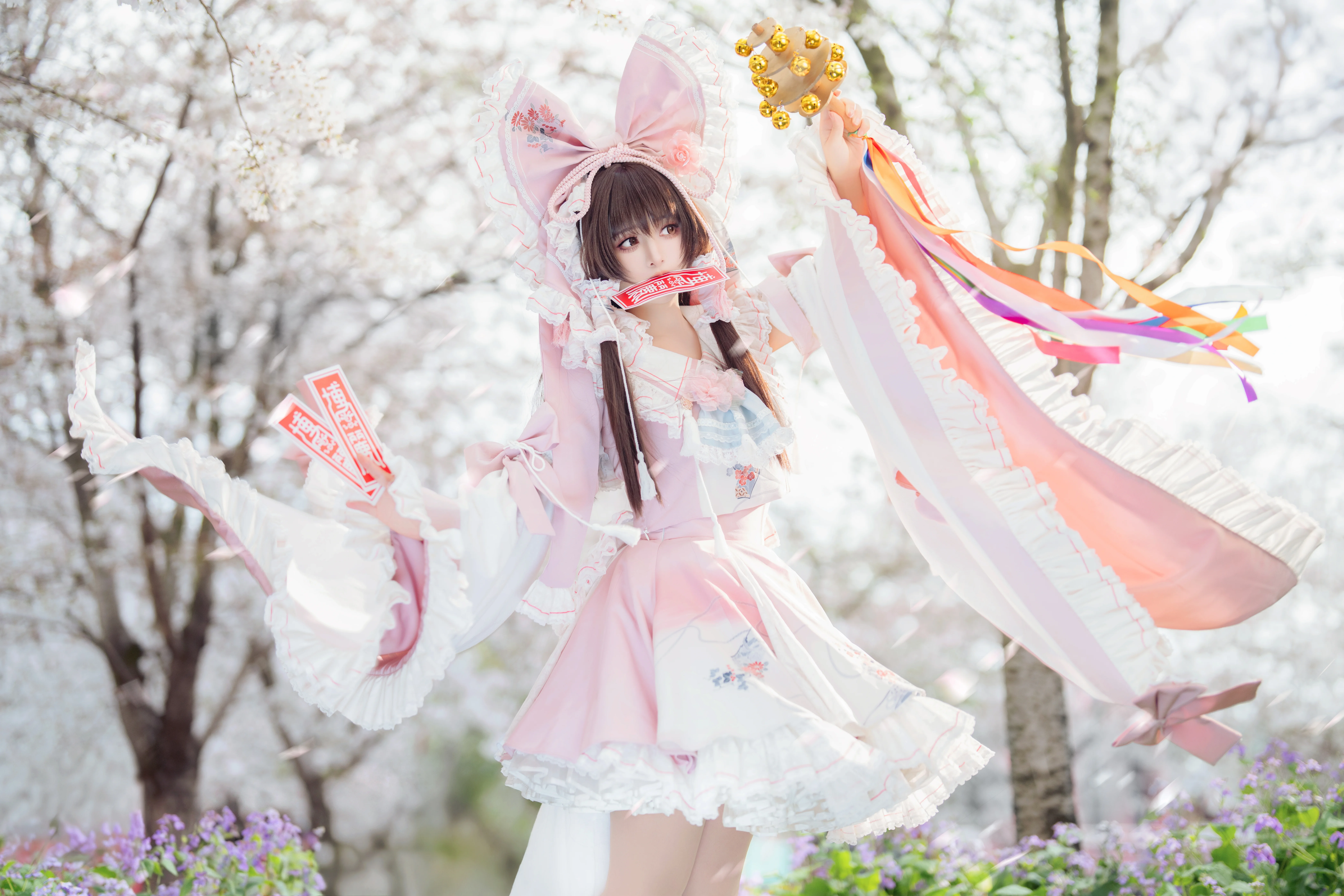 【博丽灵梦cos】东方project春樱下的轻盈瞬间 - 第 4 张