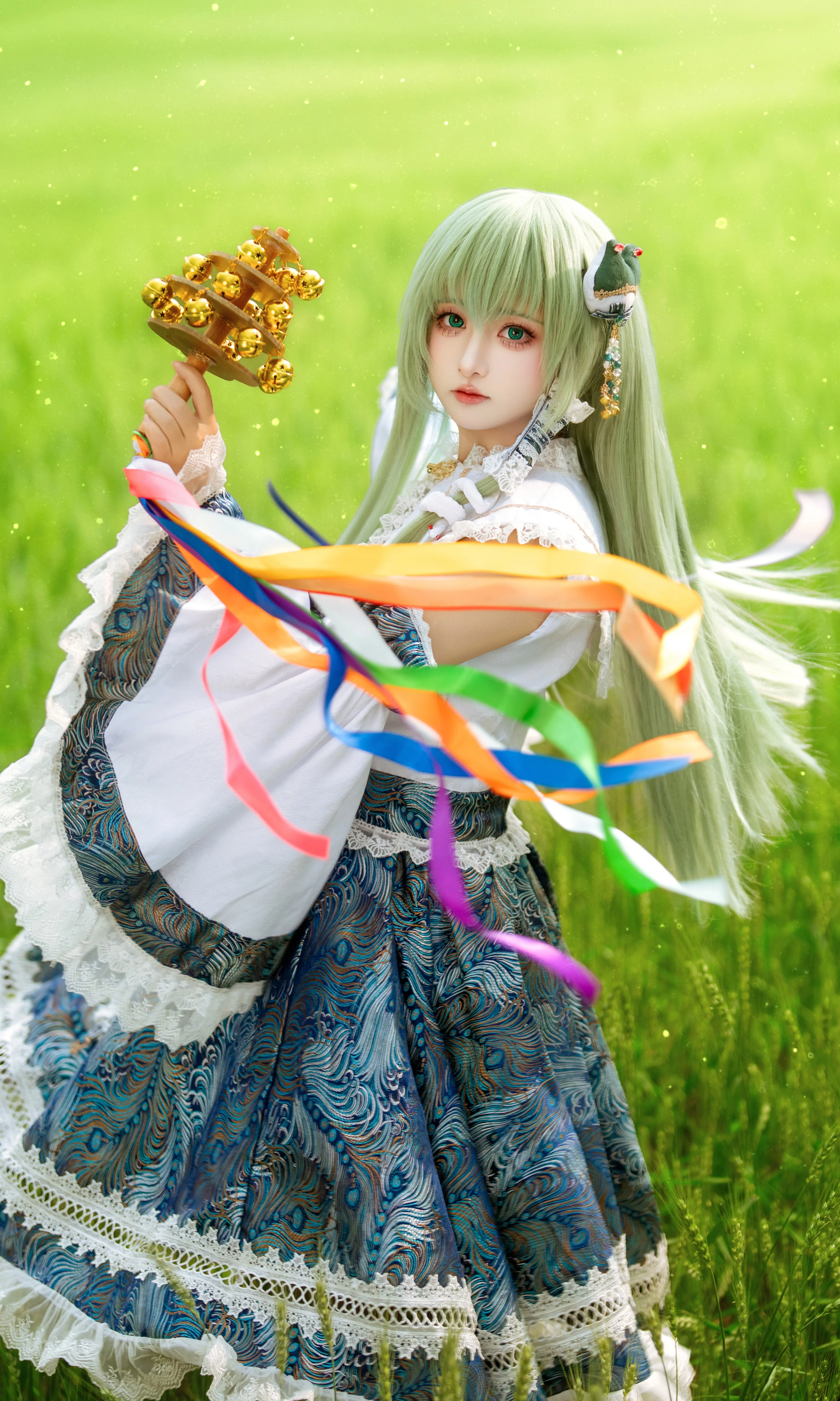 【早苗cos】在风中的田野里，感受守矢神社的灵气 - 第 5 张