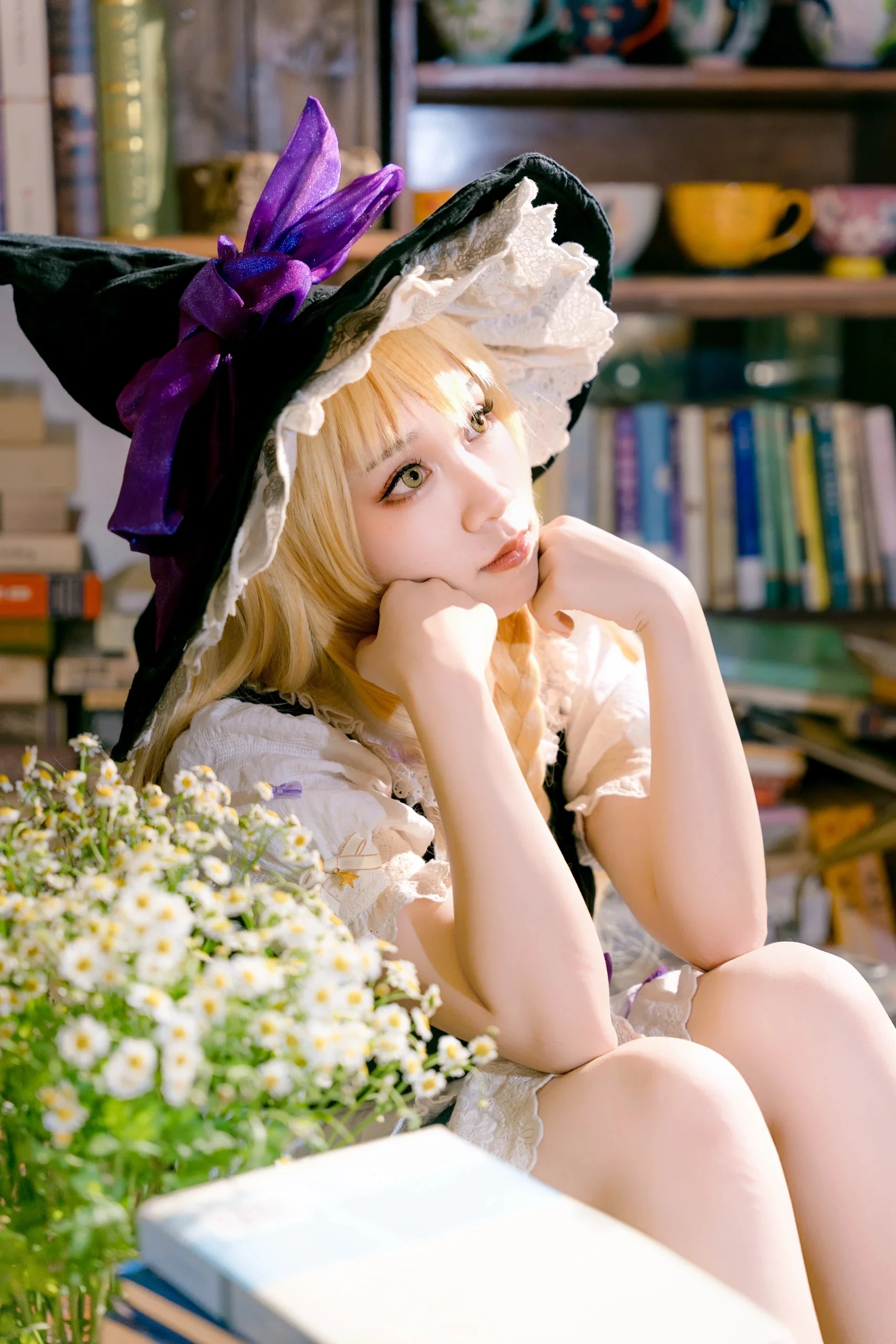 【雾雨魔理沙cos】魔法少女在古旧书库中的神秘瞬间 - 第13张
