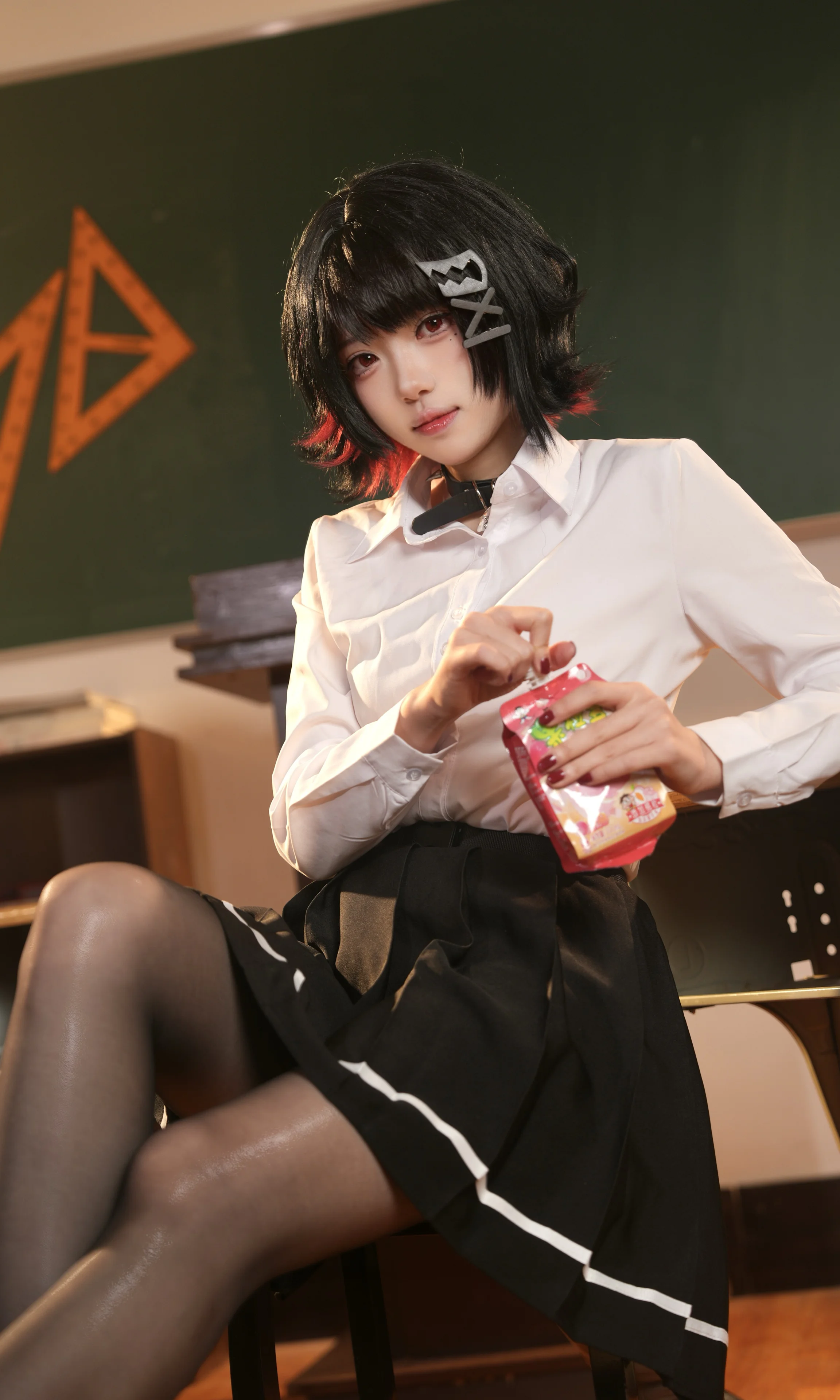 【艾莲乔cos】在绝区零中捕捉深海里的冷冽锋芒 - 第2张