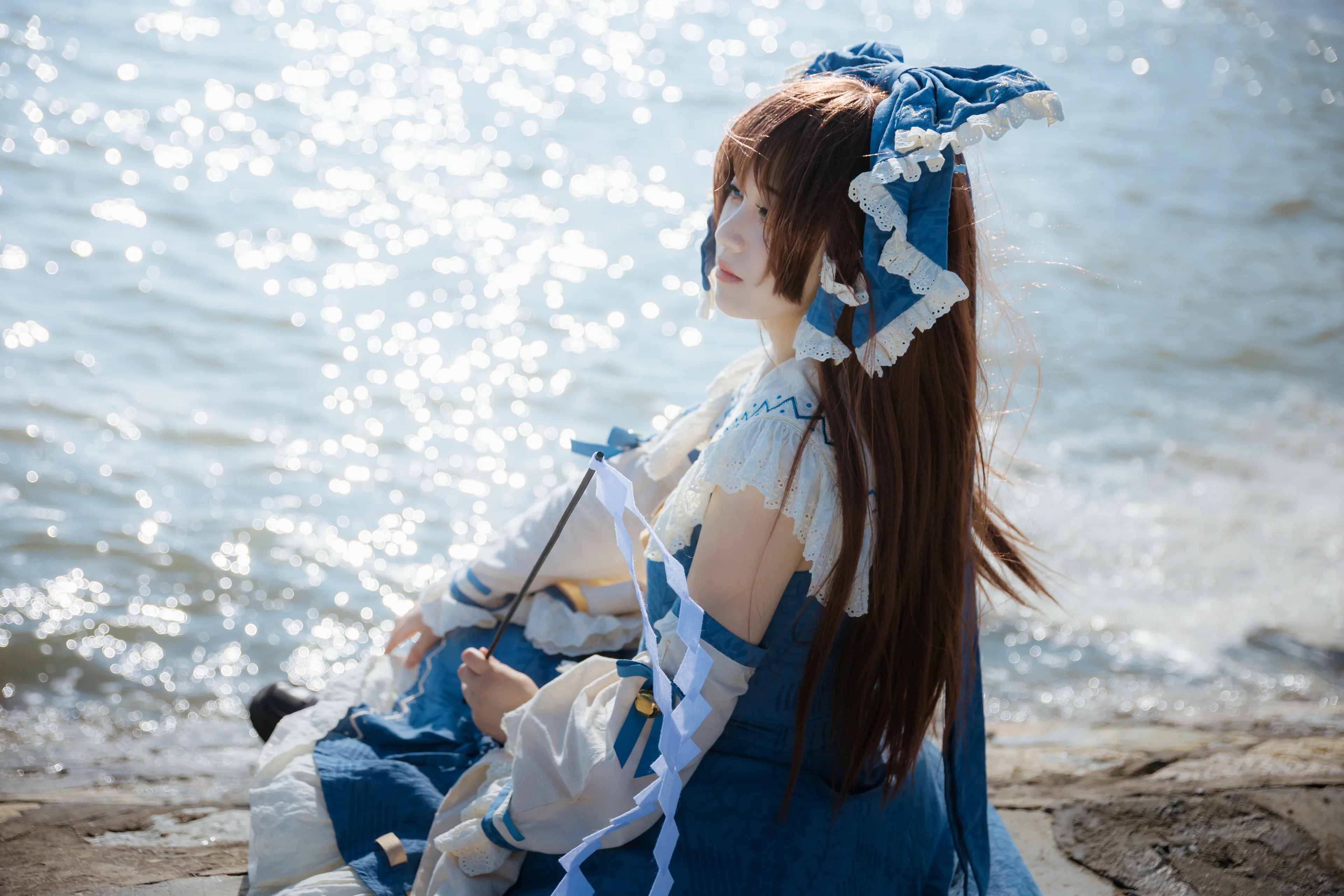 博麗靈夢cos，在東方project的海邊留下這個夏天的足跡 - 第 5 張