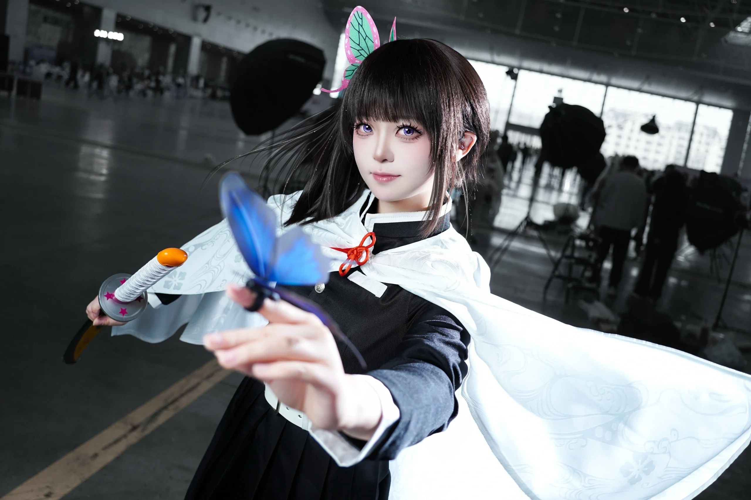 【香奈乎cos】鬼灭之刃中的蝴蝶少女，春日里的二次元定格