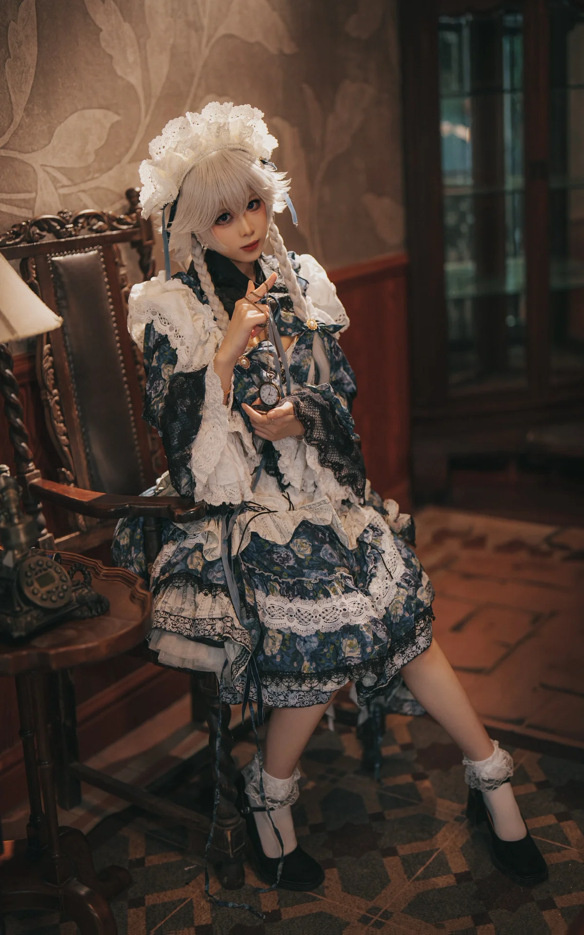 【十六夜咲夜 コスプレ】東方Project 古典的なシチュエーションが魅せる完璧な余裕 - 2 枚目