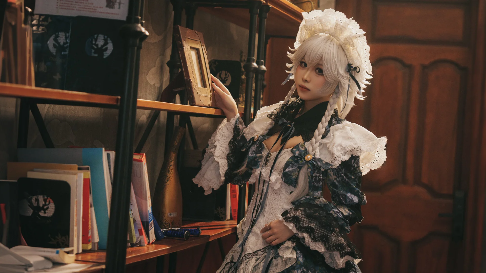 【十六夜咲夜 コスプレ】東方Project 古典的なシチュエーションが魅せる完璧な余裕 - 5 枚目