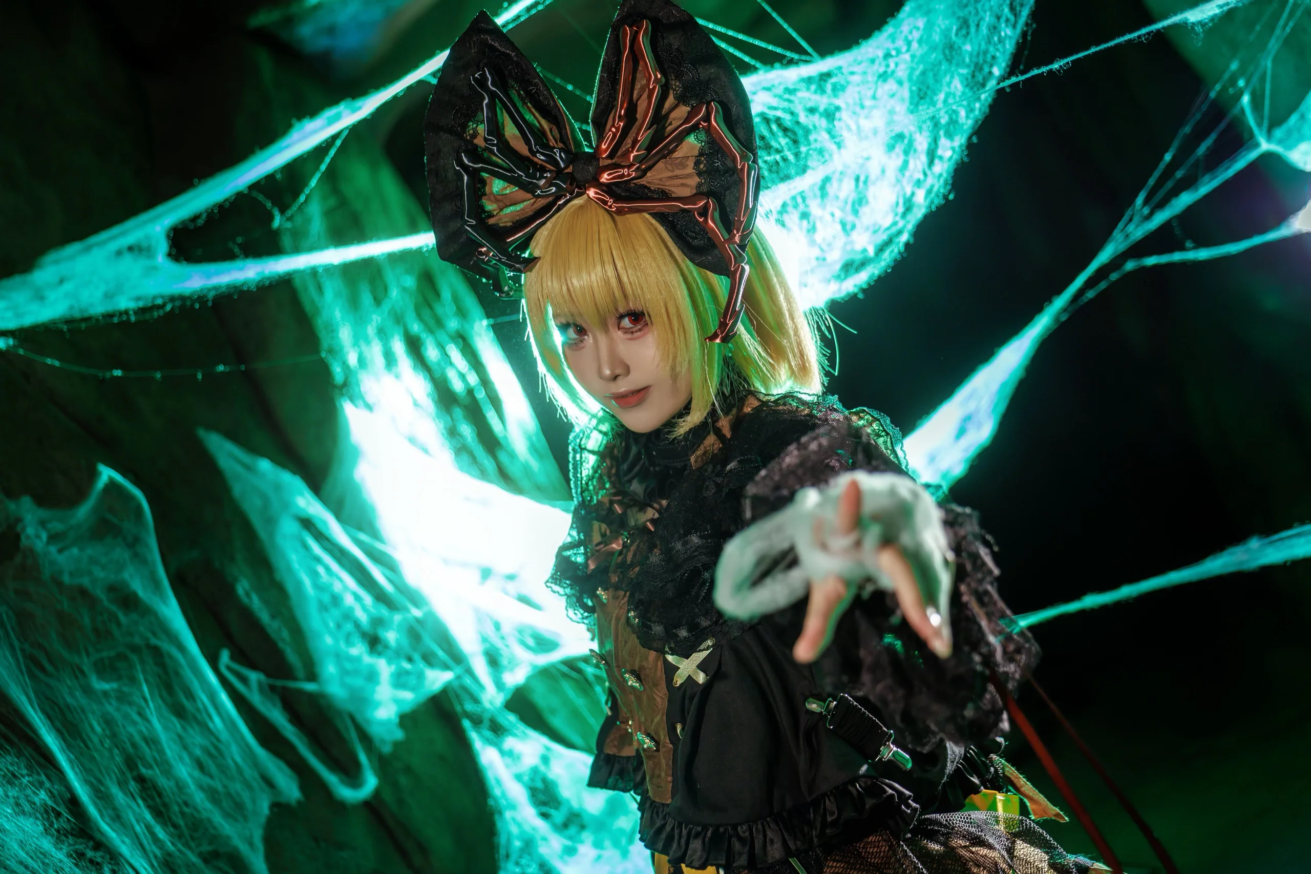 【黑谷山女cos】东方Project地底蜘蛛少女的幽暗洞穴漫步 - 第 8 张