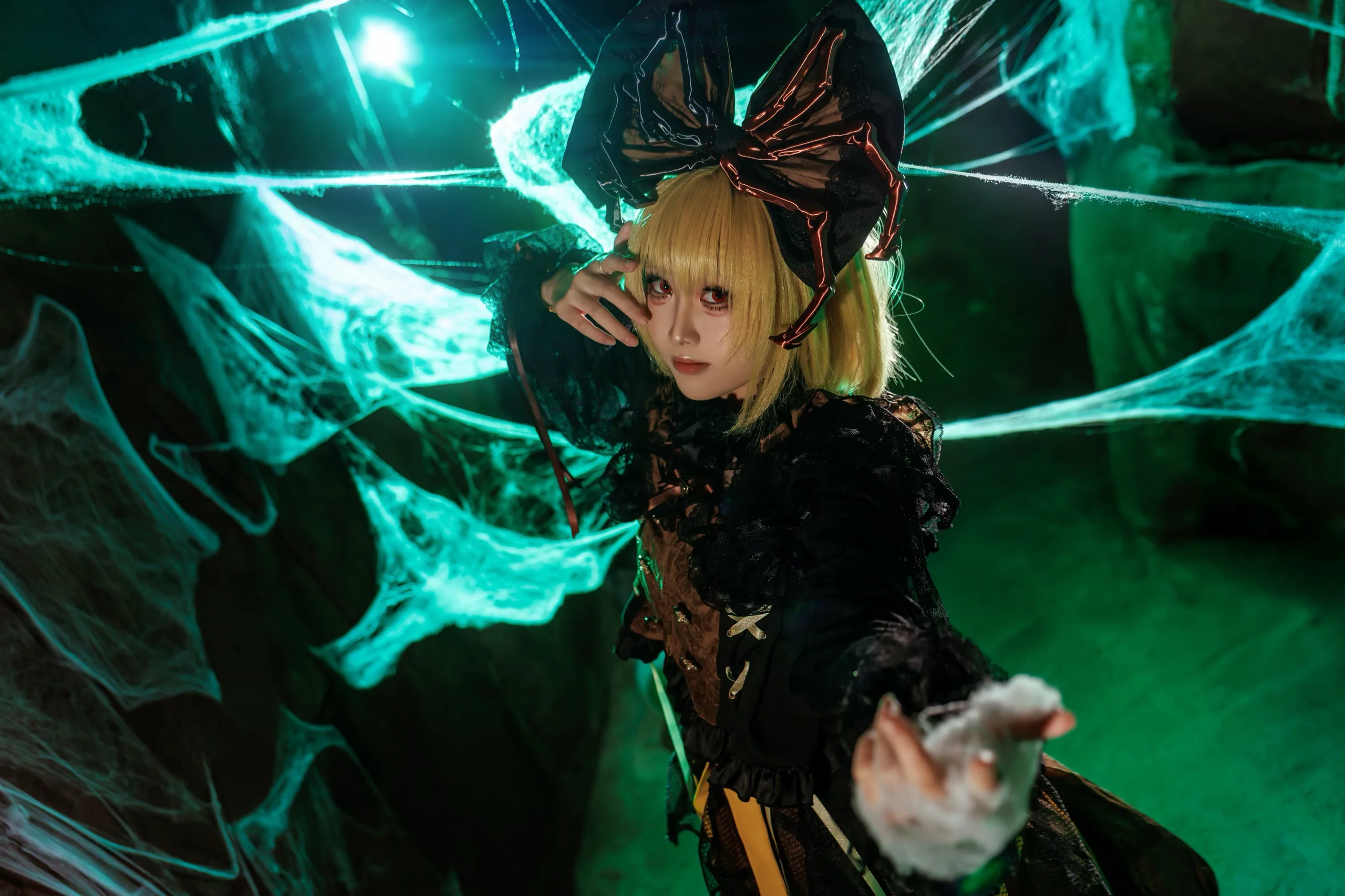 【黑谷山女cos】东方Project地底蜘蛛少女的幽暗洞穴漫步 - 第 9 张