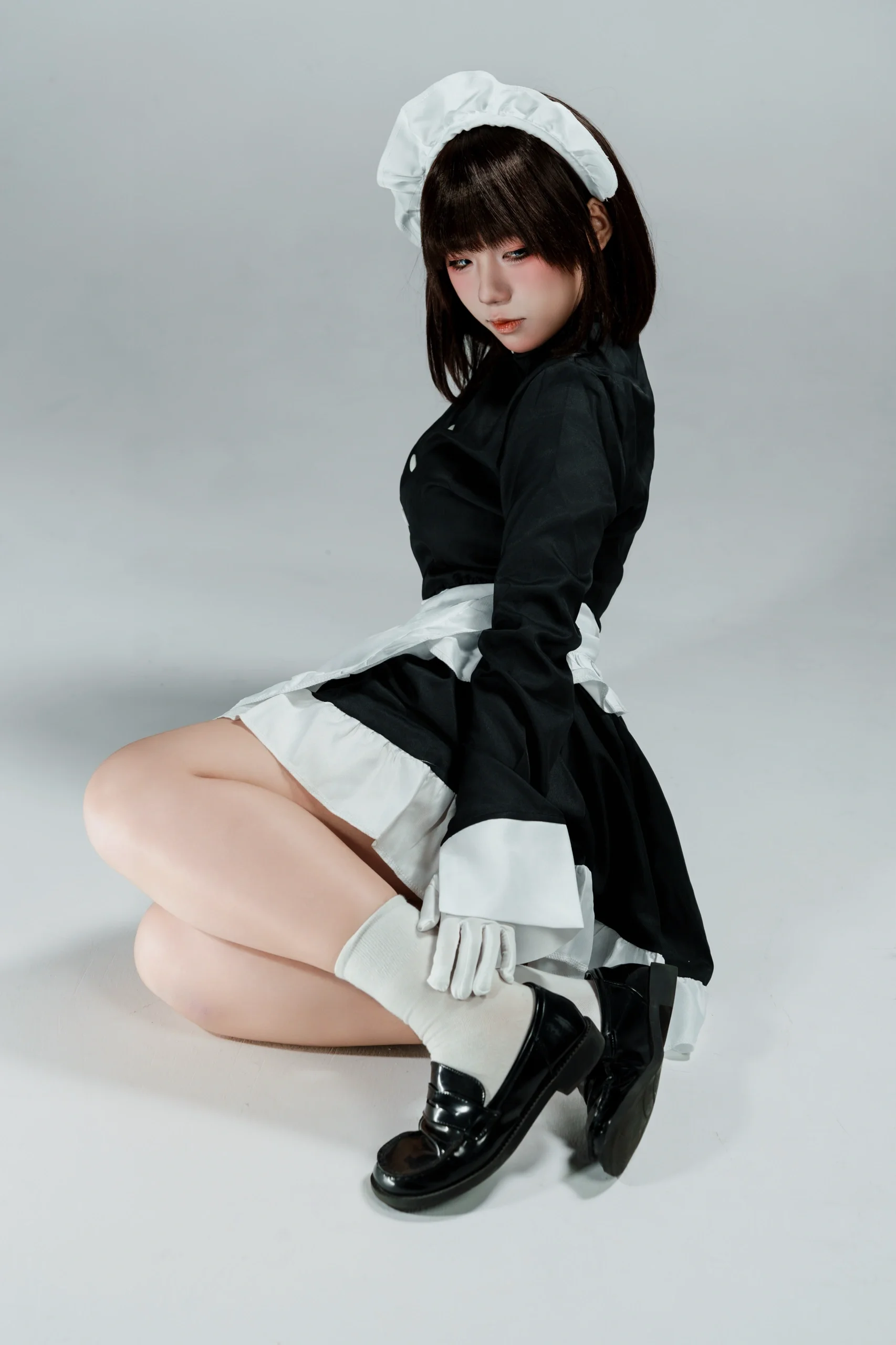 【琉璃川椿 コスプレ】没落貴族の高貴な雰囲気を完全再現 - 1 枚目