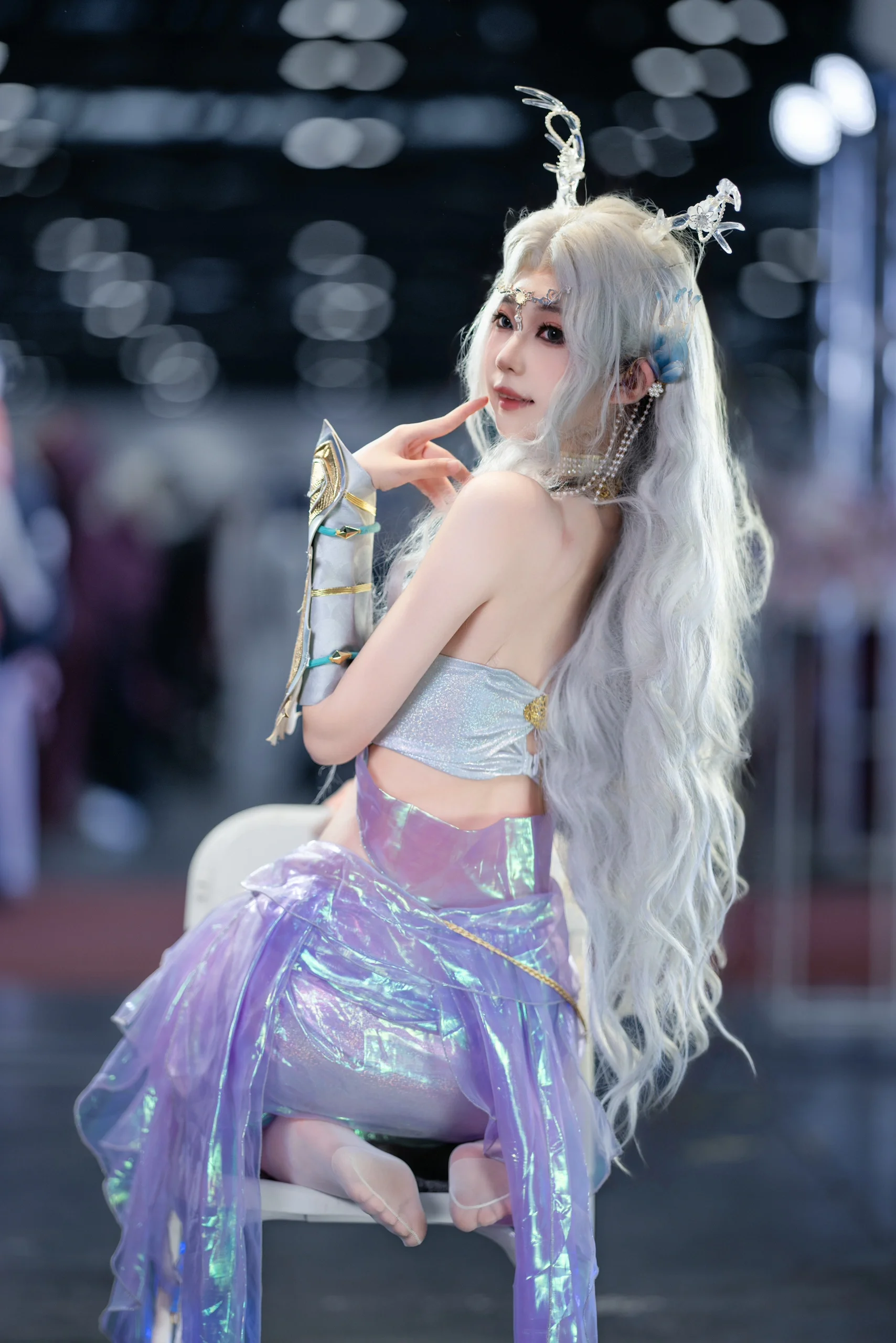 永劫无间崔三娘cos，幻彩裙摆下的漫展瞬间 - 第 1 张