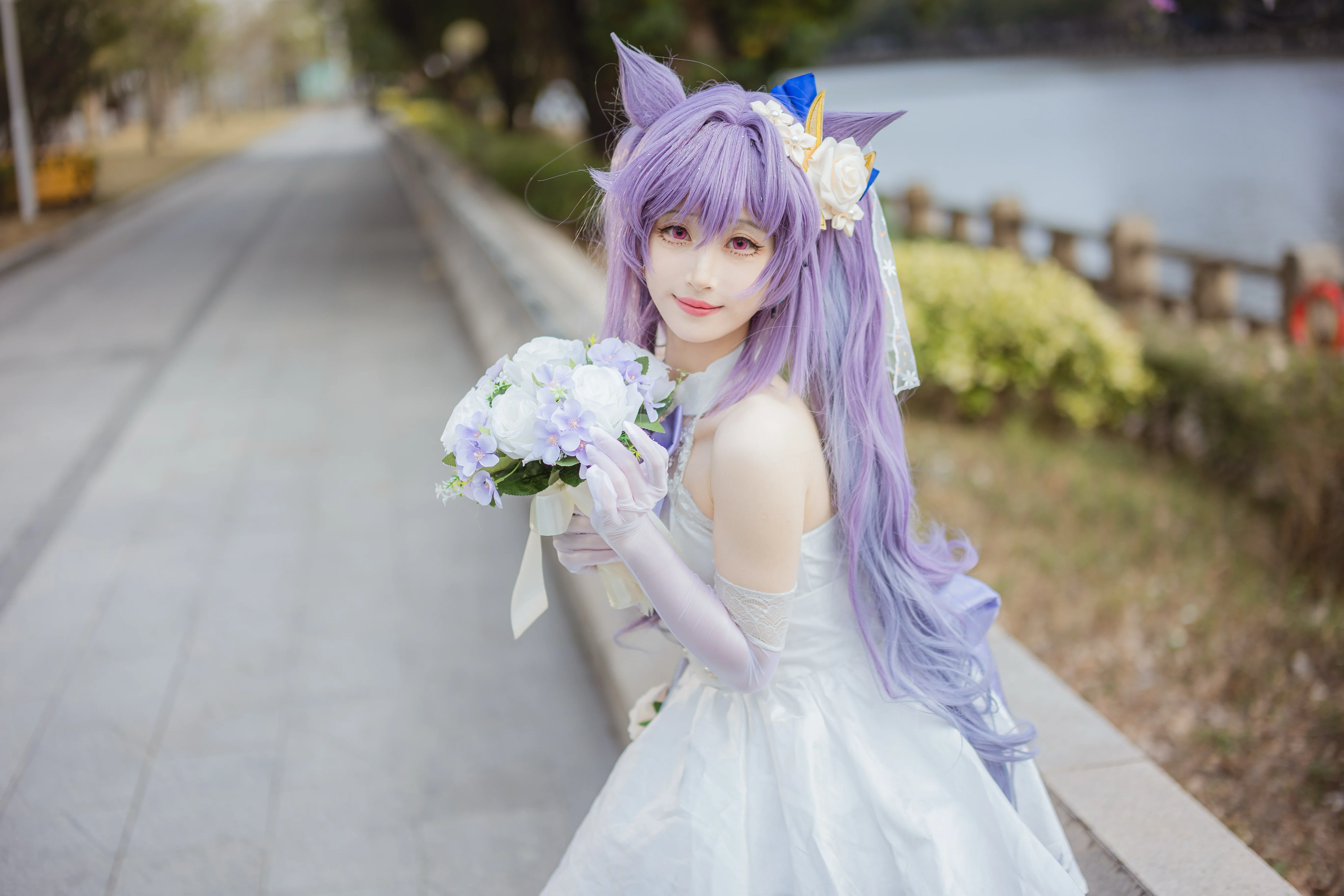 【刻晴コスプレ】原神 花嫁、春の水辺でロマンチックな瞬間を切り取る - 7 枚目
