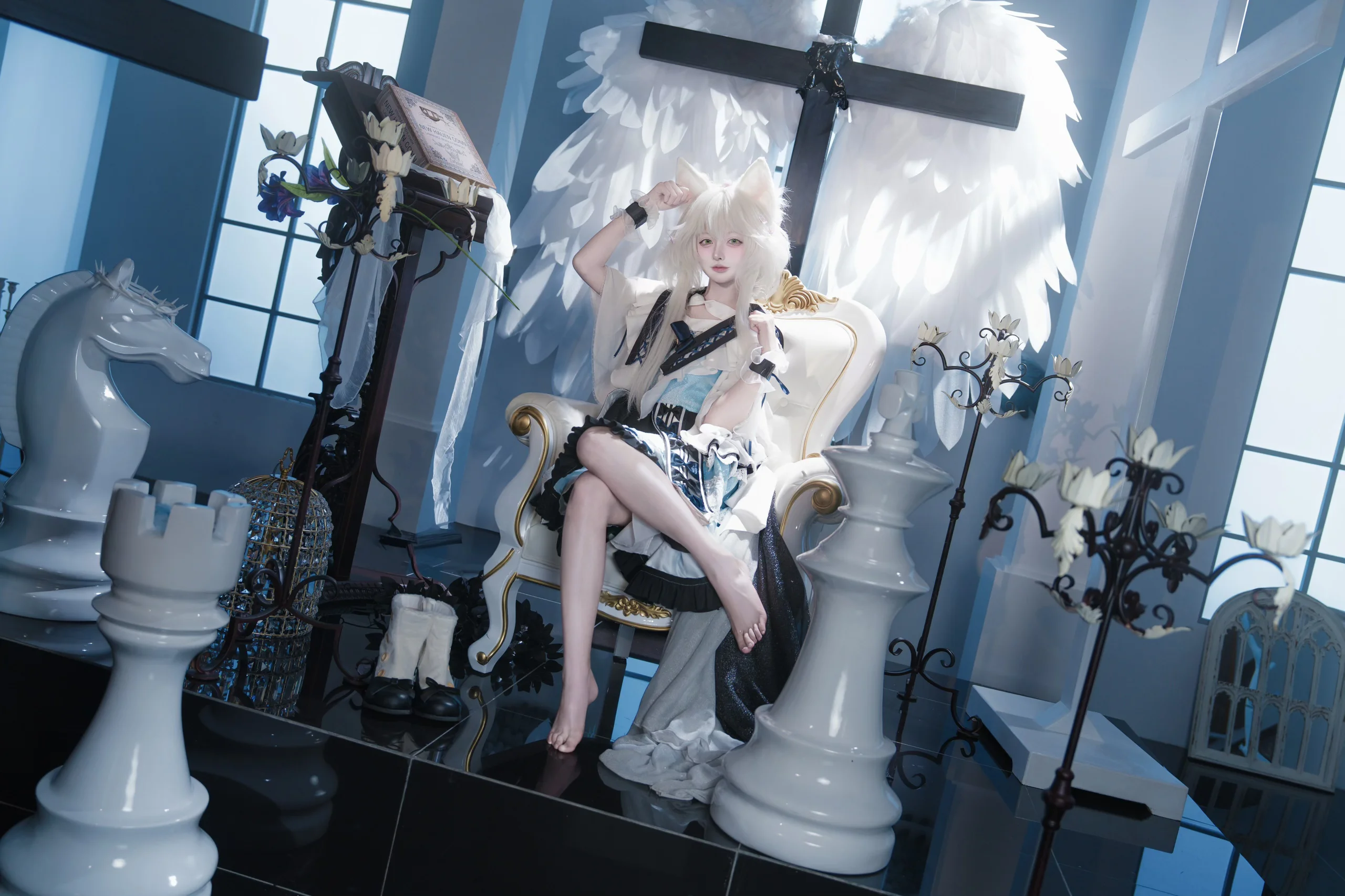 [Rosmontis cosplay] Arknights — A Serene Afternoon of a Sleepy White-Haired Cat - Image 7