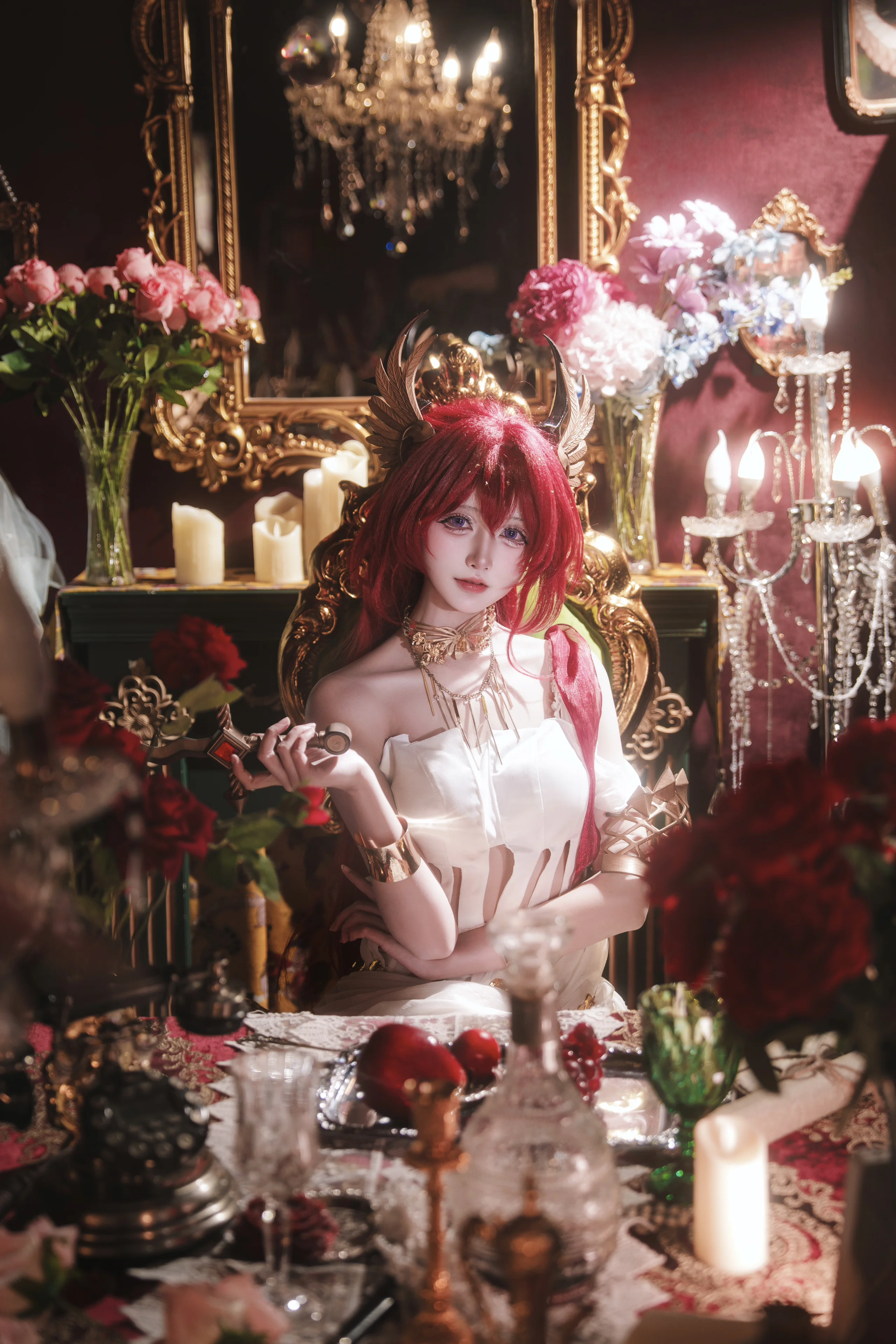 【スルト コスプレ】アークナイツのスルト、暗夜に咲く深紅の薔薇