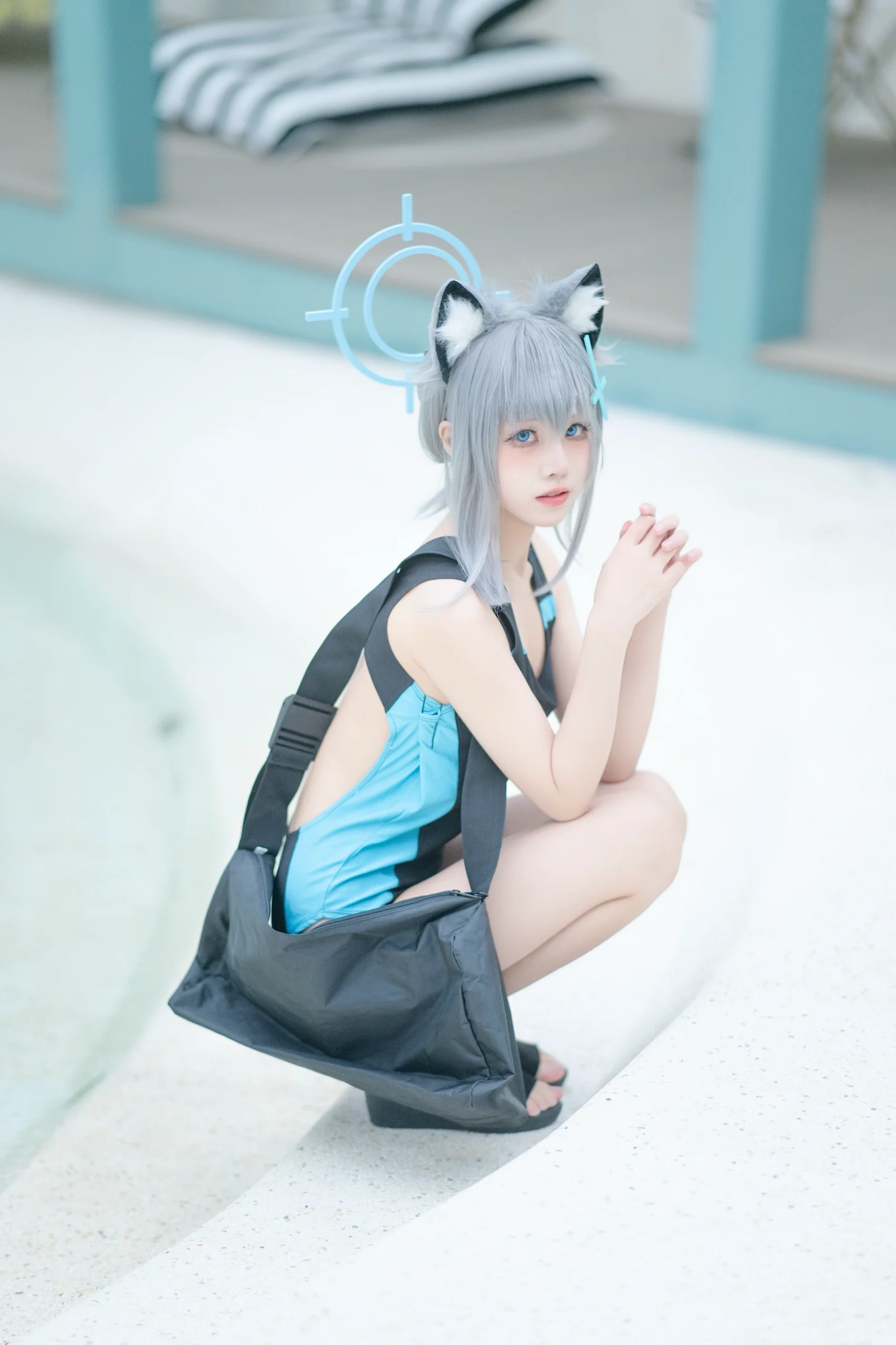 【砂狼白子cos】蔚蓝档案，蓝色夏季的泳池边 - 第 2 张