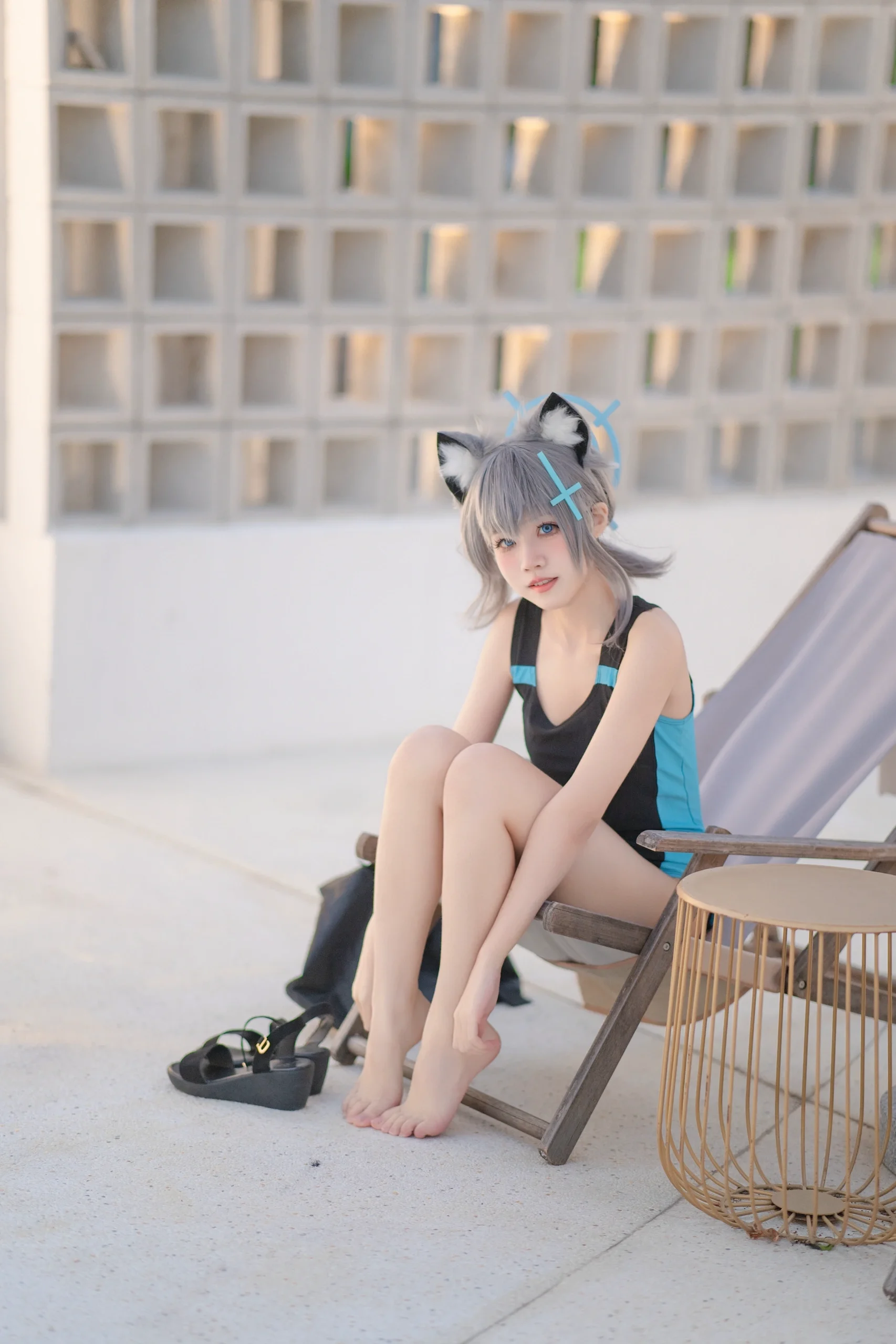 【砂狼白子cos】蔚蓝档案，蓝色夏季的泳池边 - 第 7 张