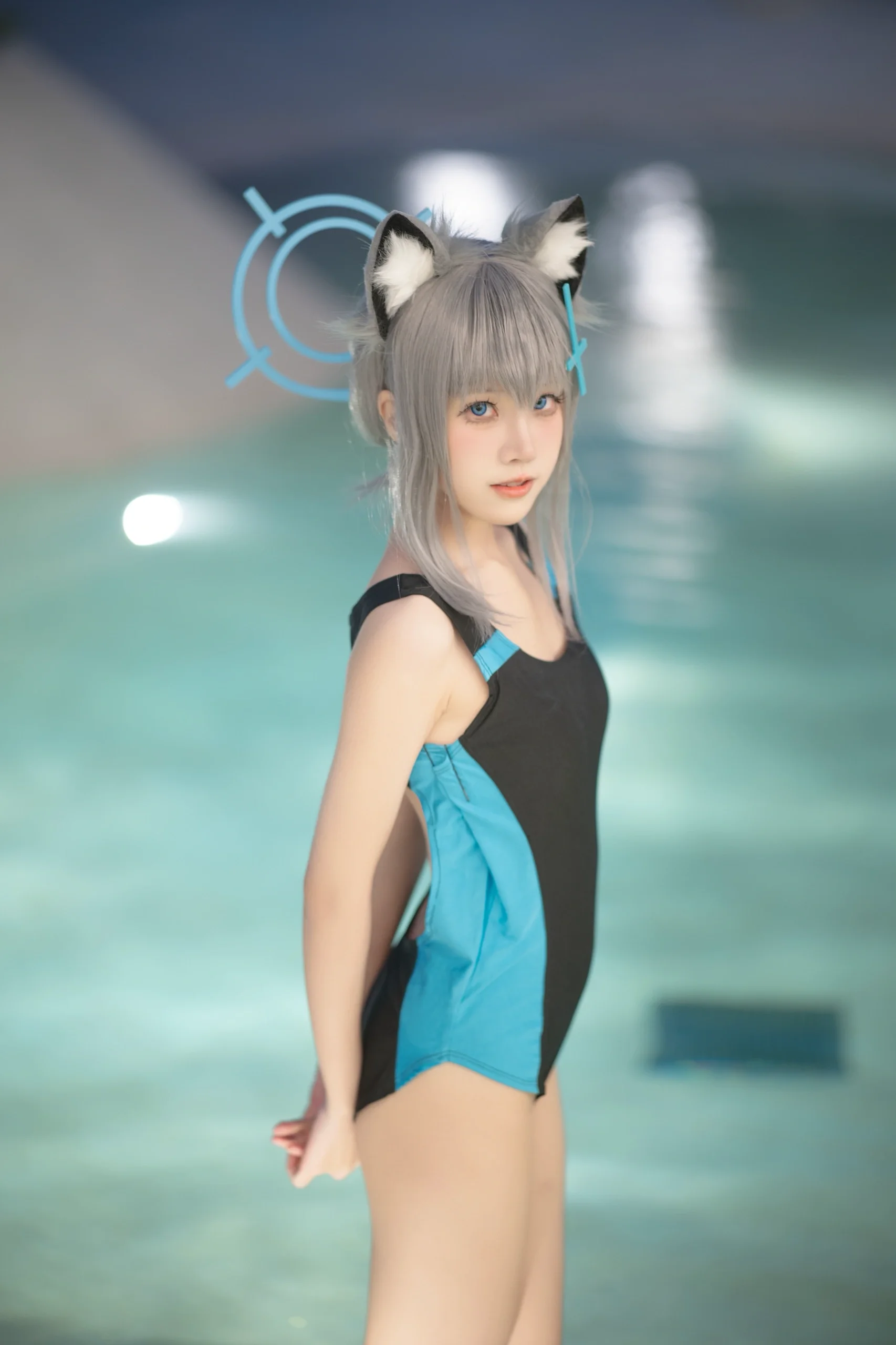 【砂狼白子cos】蔚蓝档案，蓝色夏季的泳池边 - 第 9 张