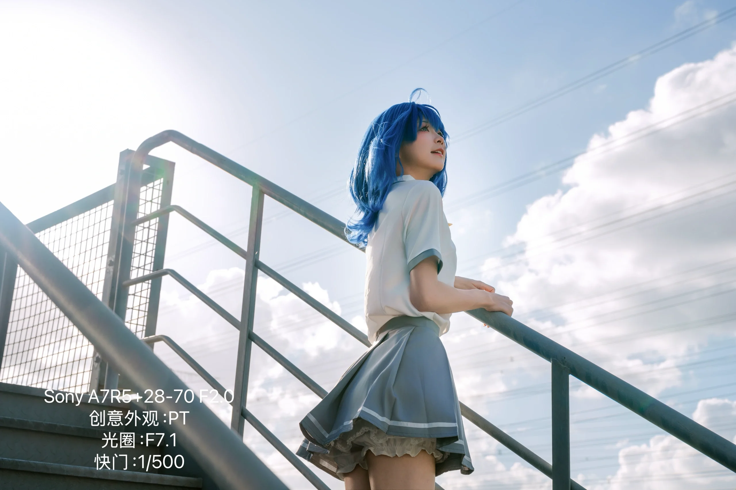 【八奈见杏菜cos】败犬女主太多了，天台白云与夏日微风 - 第 9 张