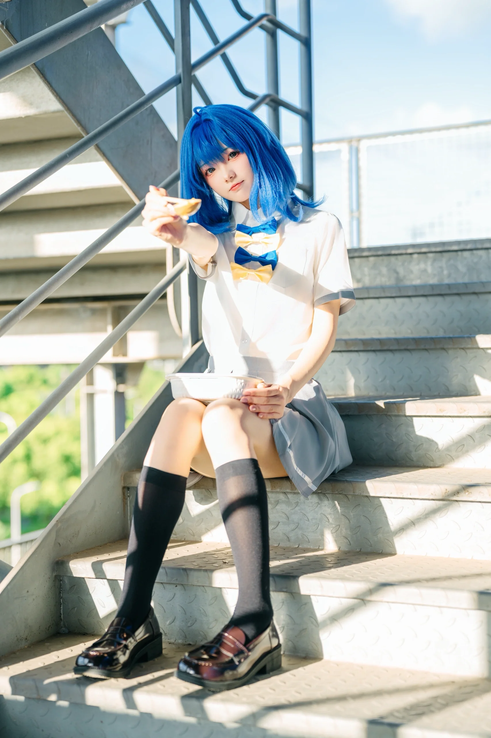 【八奈见杏菜cos】败犬女主太多啦，今天的午饭是饭团 - 第 3 张