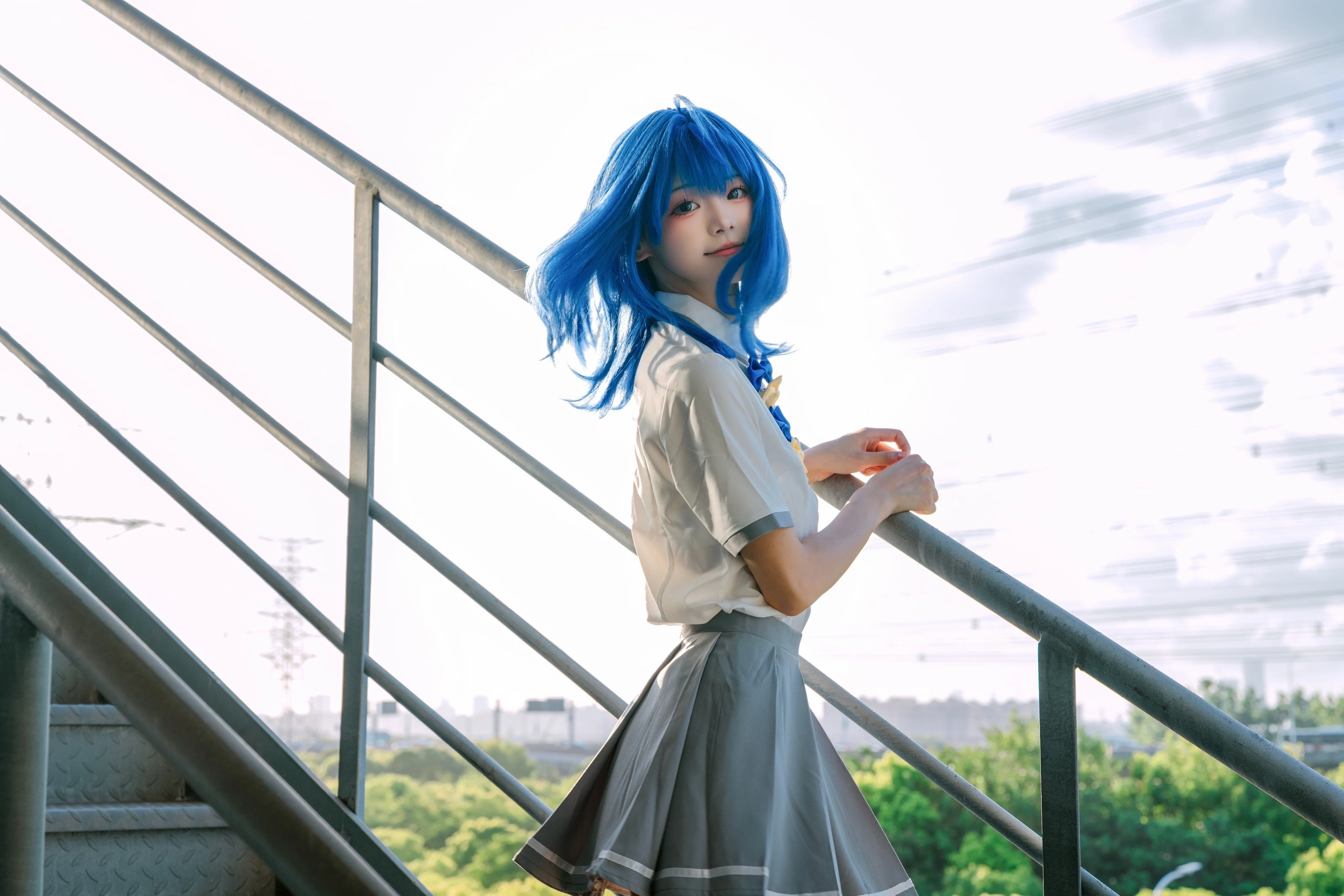 八奈见杏菜cos 败犬女主留下了夏天最后的蓝 - 第 3 张