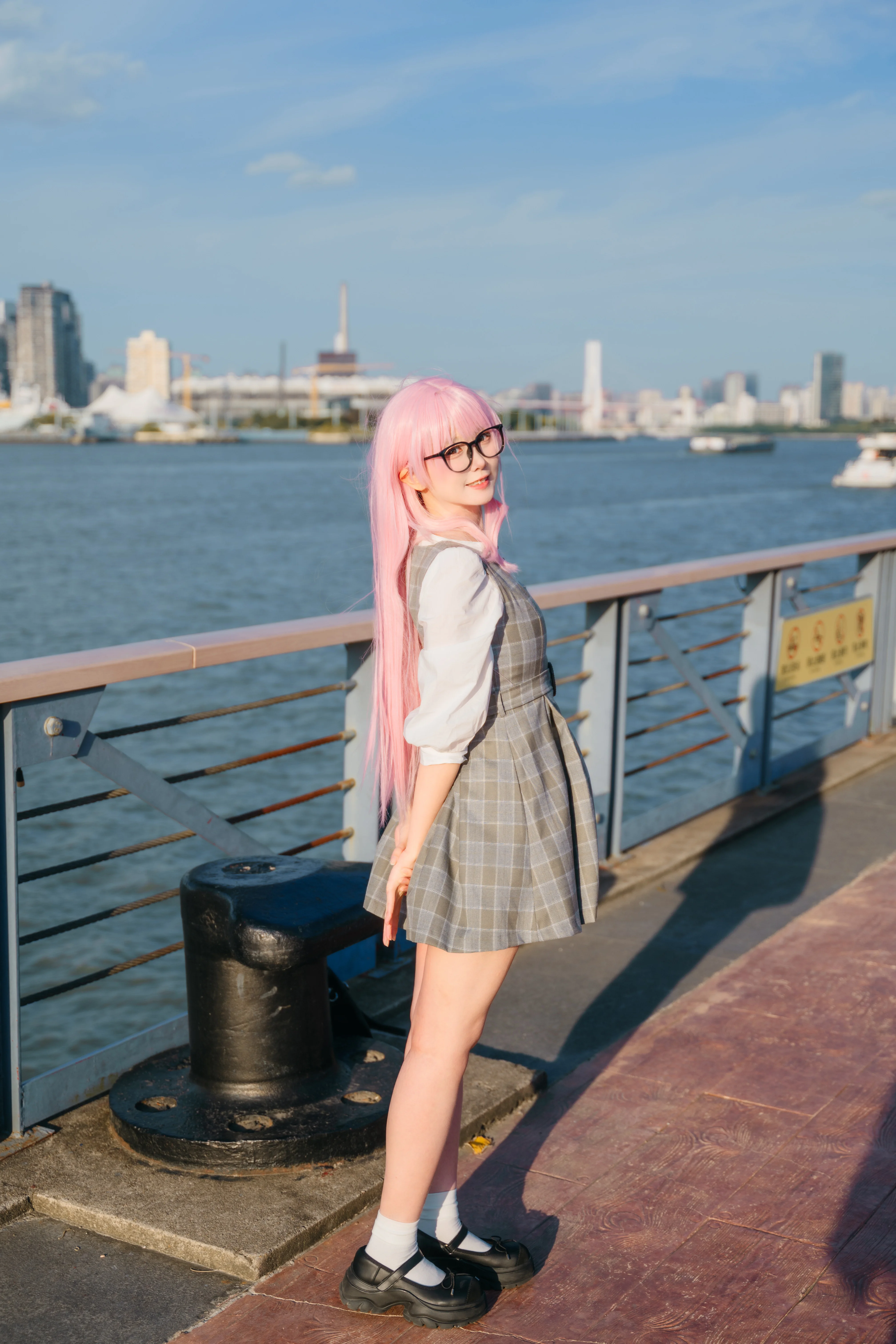 【千早愛音 コスプレ】晴れ渡る日のあのんちゃん、何枚目の写真からドキドキする？ - 11 枚目