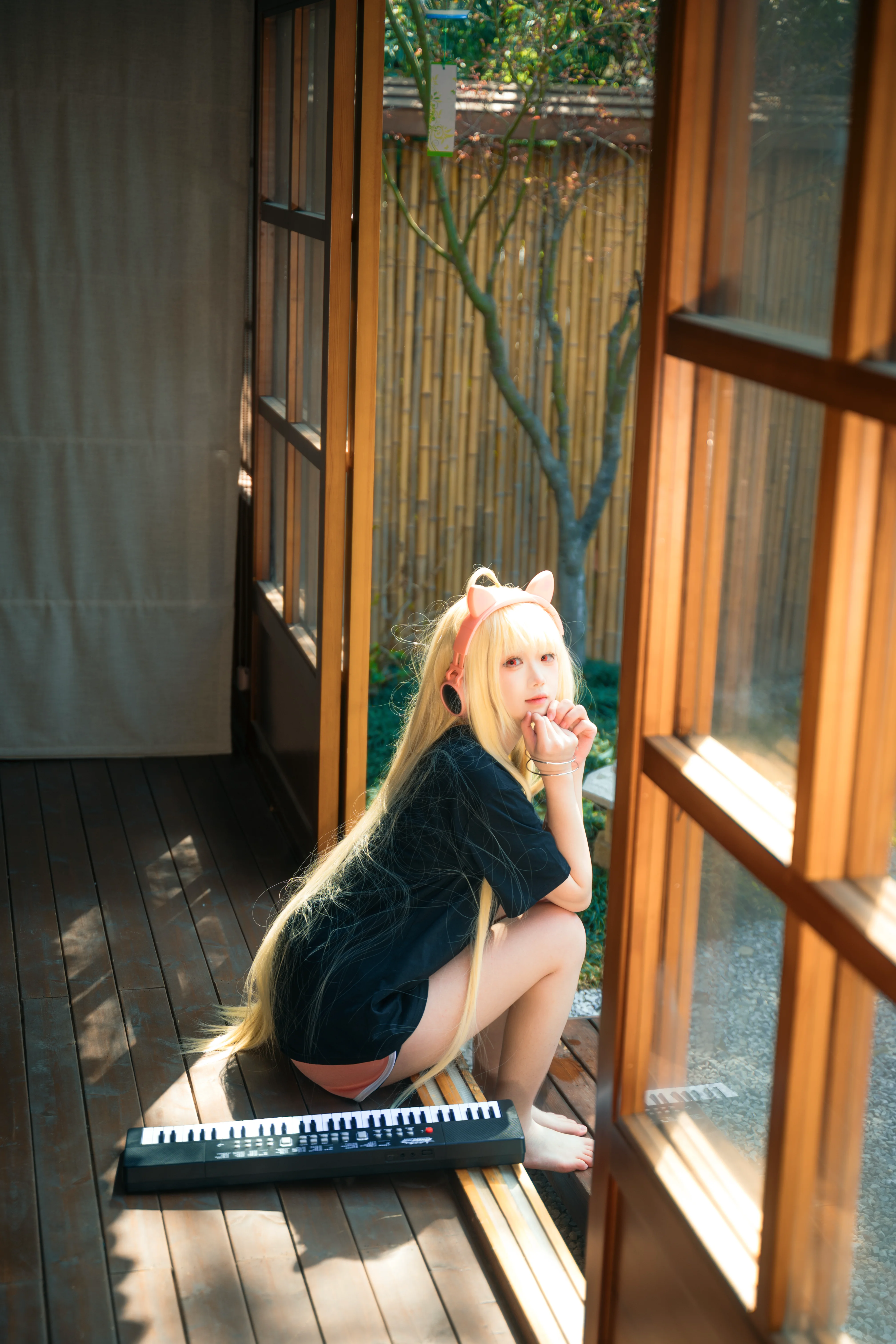 [Kaguya cosplay] Filling the Afternoon with Music at Cosmic Princess Kaguya!'s Home - Image 3
