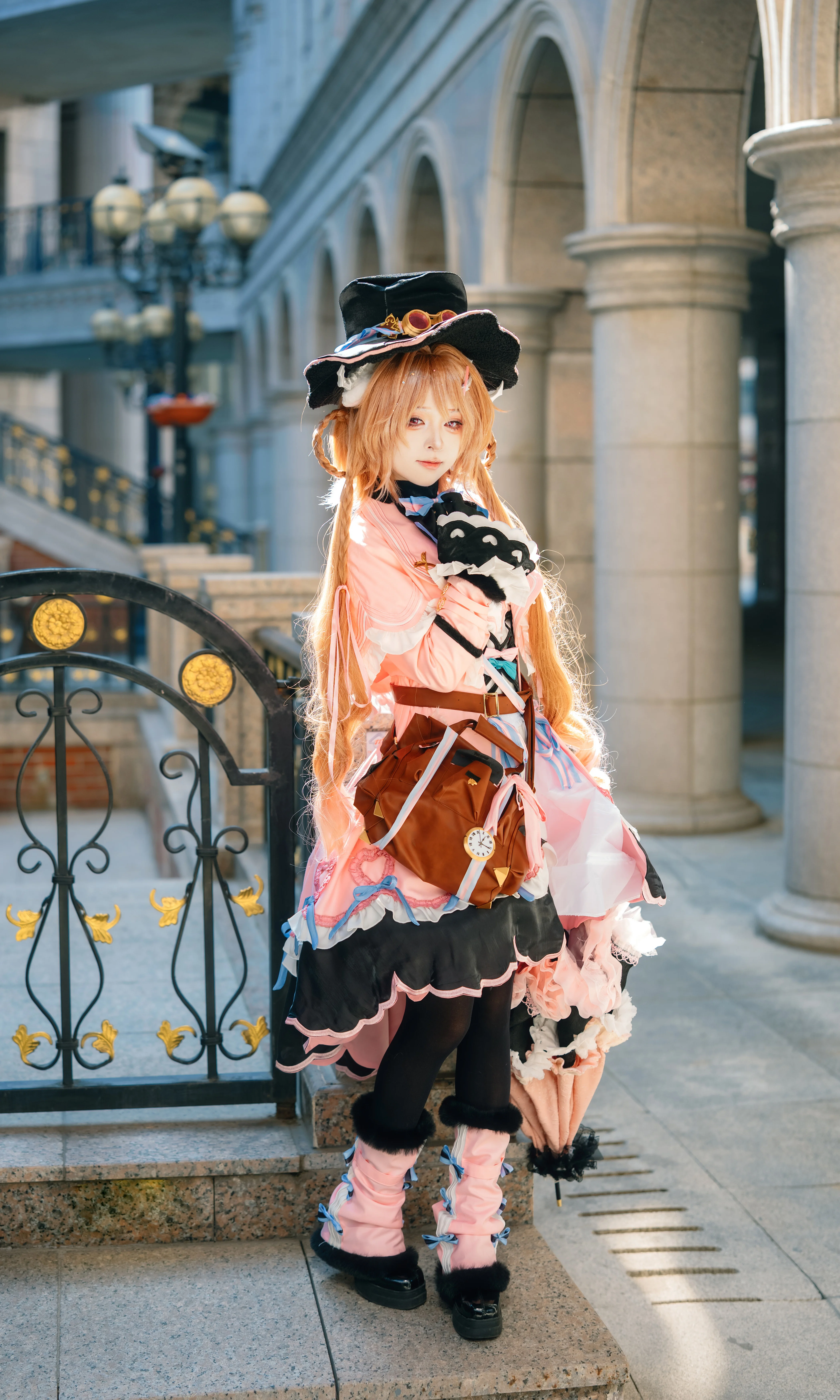 [Eyjafjalla Cosplay] The Fire Caster from Arknights, A Little Sheep Under the Sun - Image 4