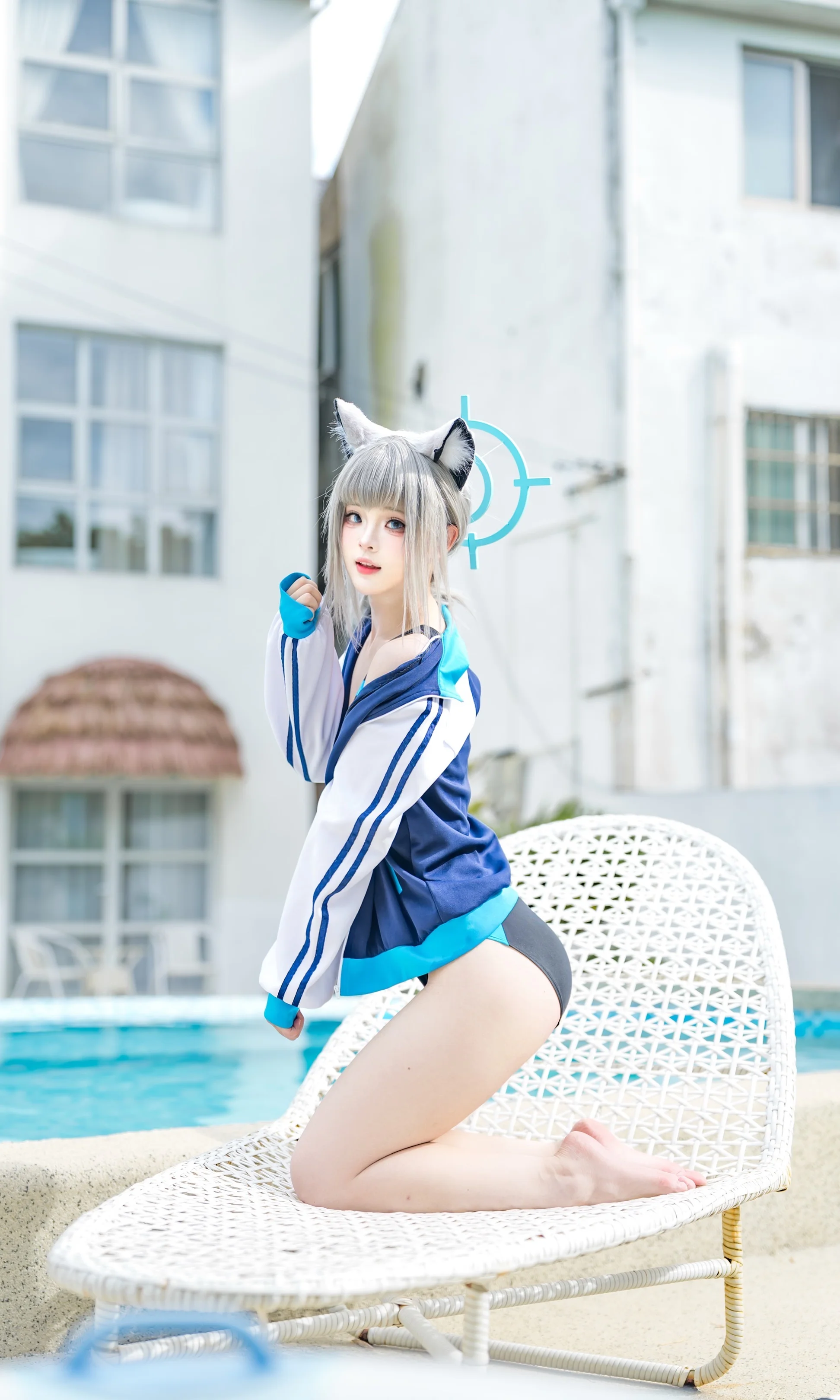 【砂狼白子cos】蔚藍檔案的泳裝夏日，水池邊的白子 - 第 1 張