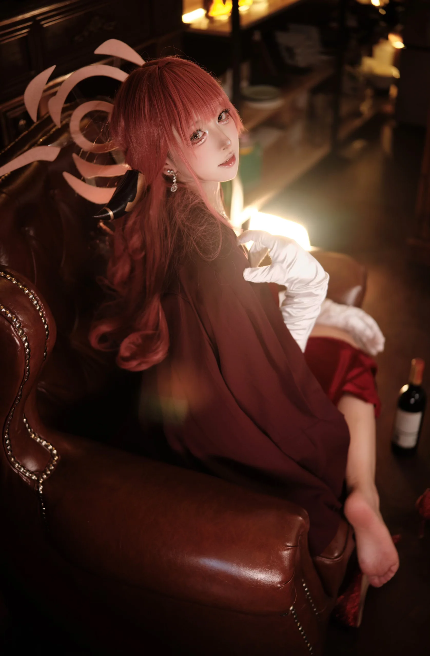 【陆八魔爱露cos】酒吧里的阿拜多斯对策委员会会长