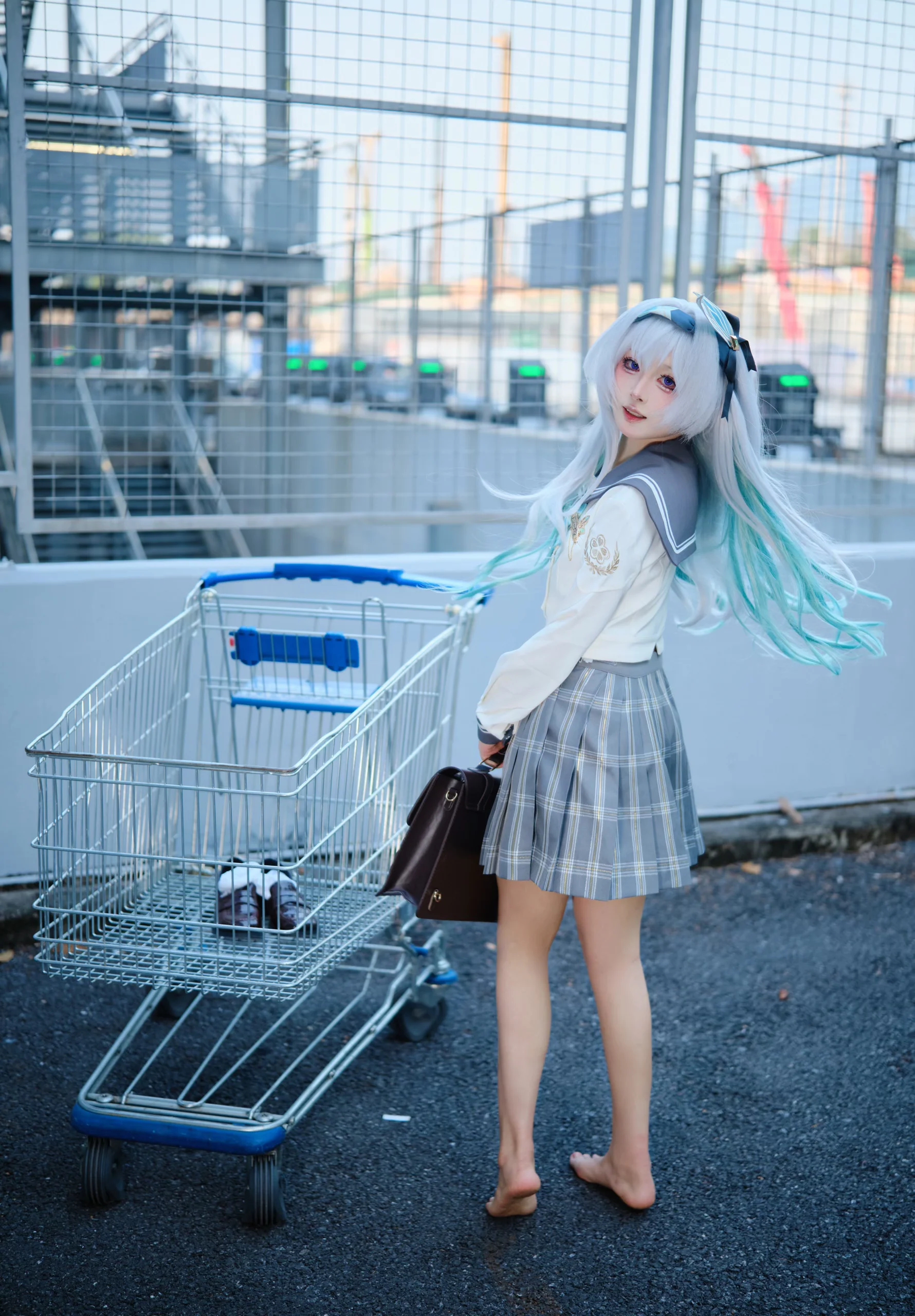 【流萤cos】星穹铁道中的治愈旋律，在城市角落寻找共鸣 - 第3张