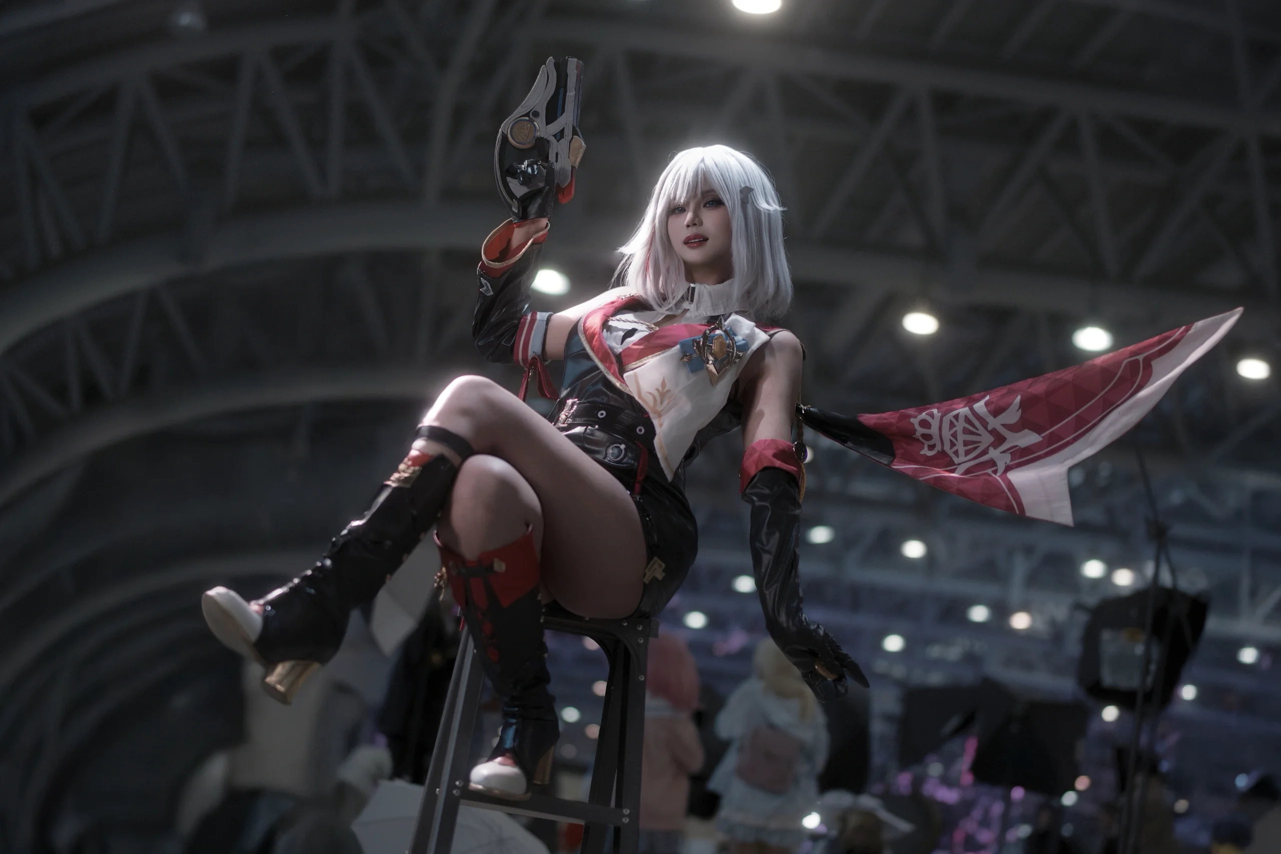 【托帕cos】崩坏星穹铁道暗调现场，凹动作分享 - 第 4 张