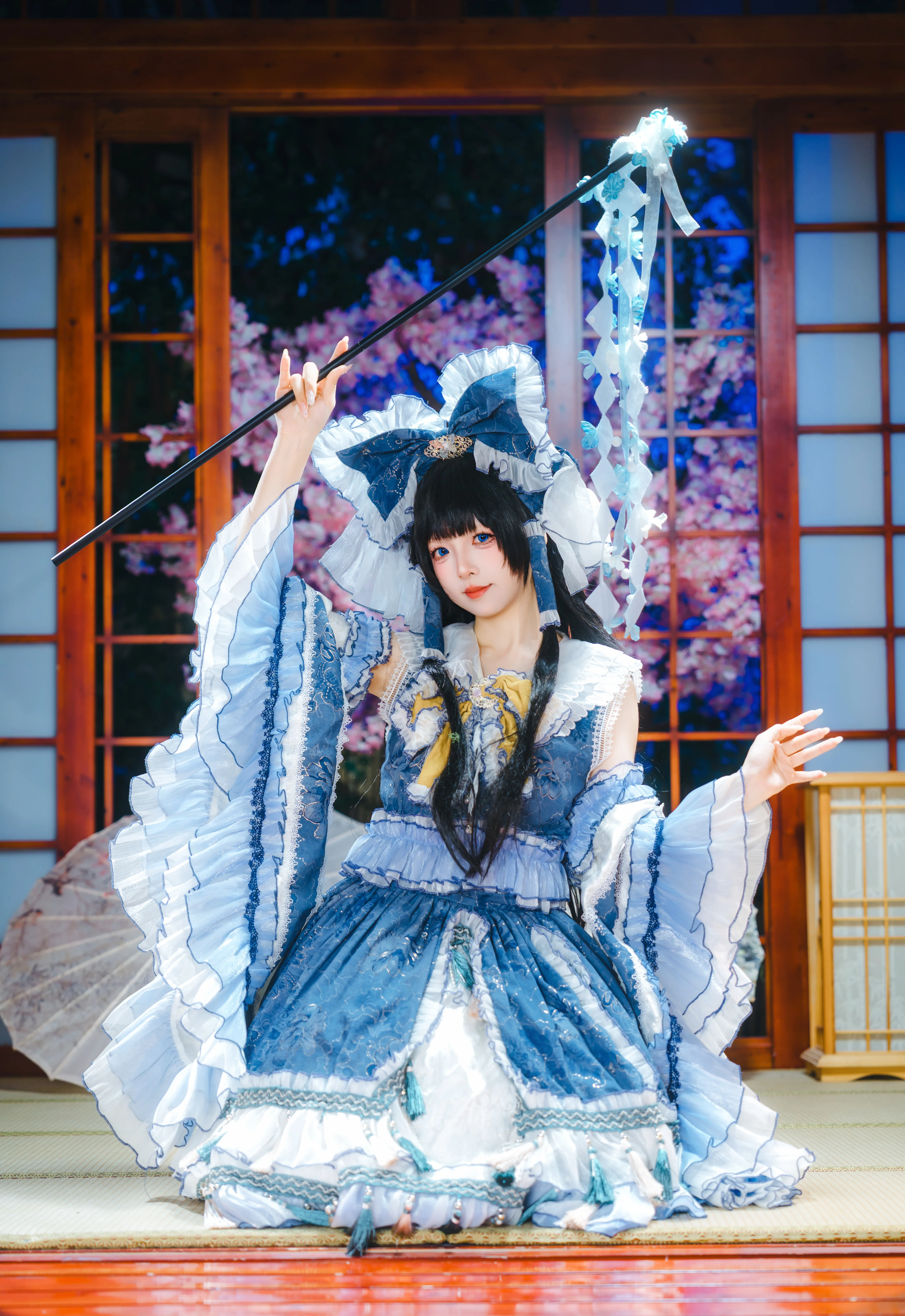 【博麗靈夢cos】東方Project裡的藍白巫女，靜謐退治 - 第 1 張