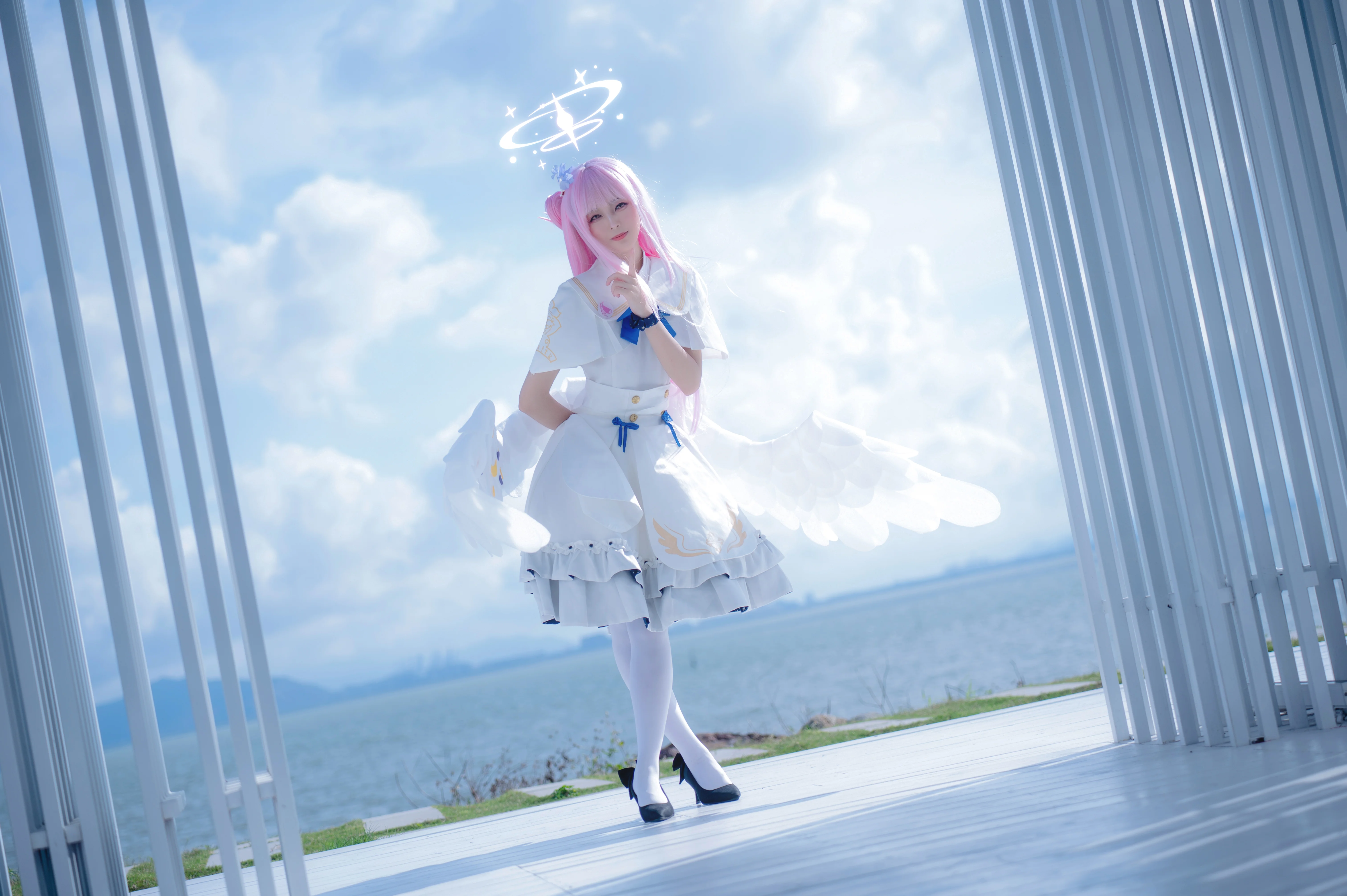 【圣园未花cos】于纯净光影中还原空灵神迹 - 第 3 张