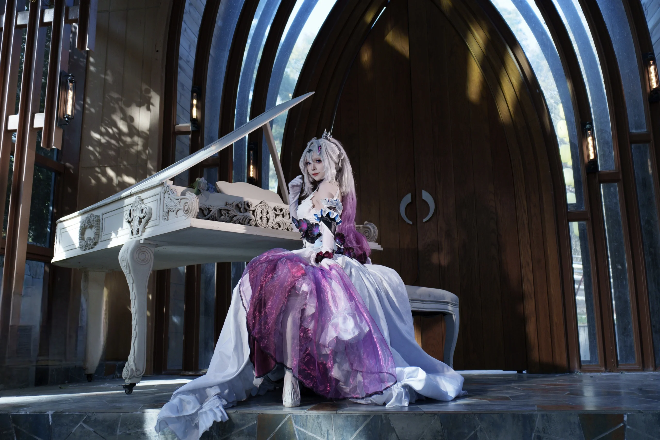 【キアナコスプレ】終焉の律者・崩壊世界に咲く純白の花嫁、奇跡の瞬間を固定 - 2 枚目