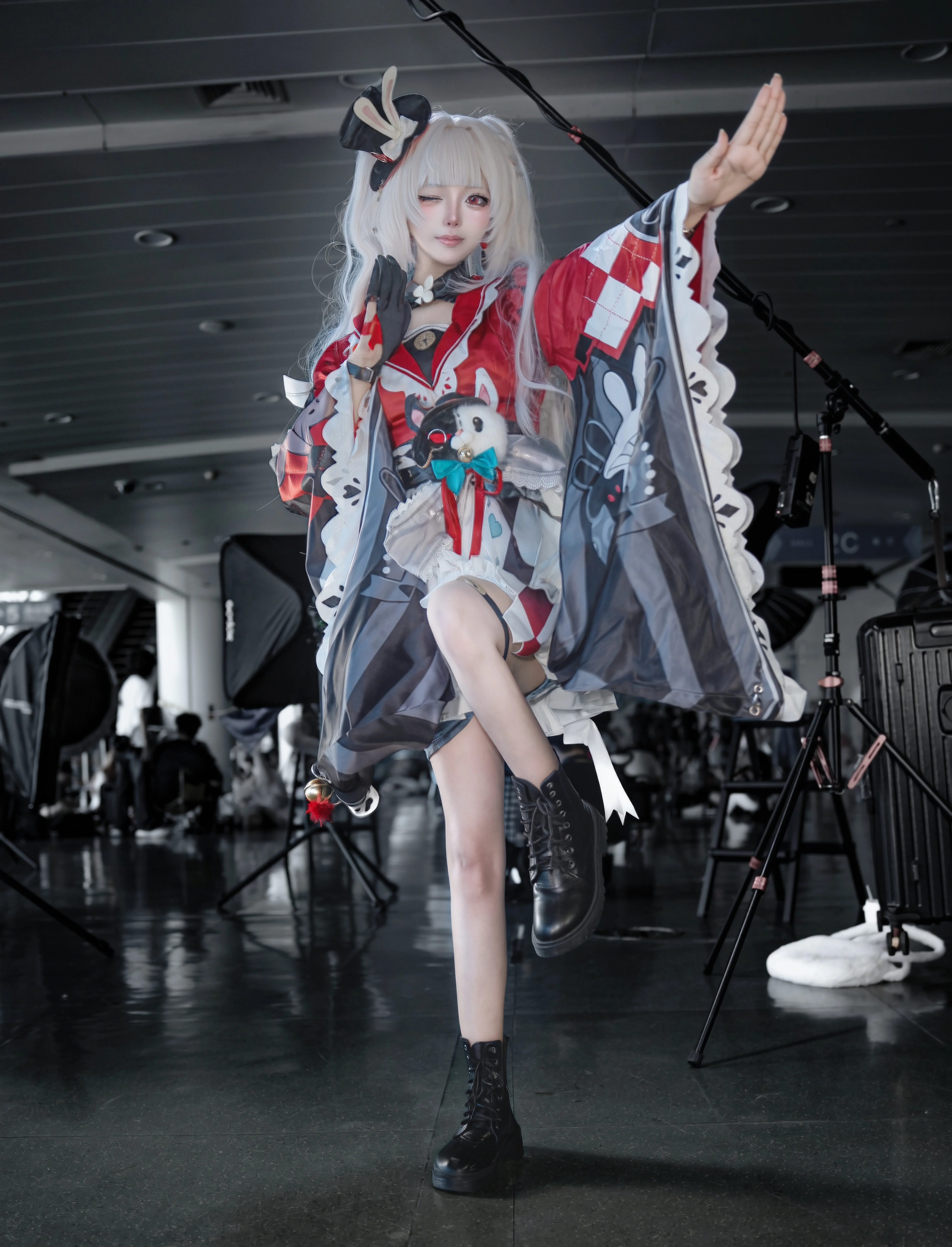 [Sparkle cosplay] Red, Black, and White Convention Photos from the Honkai: Star Rail Exhibition - Image 2