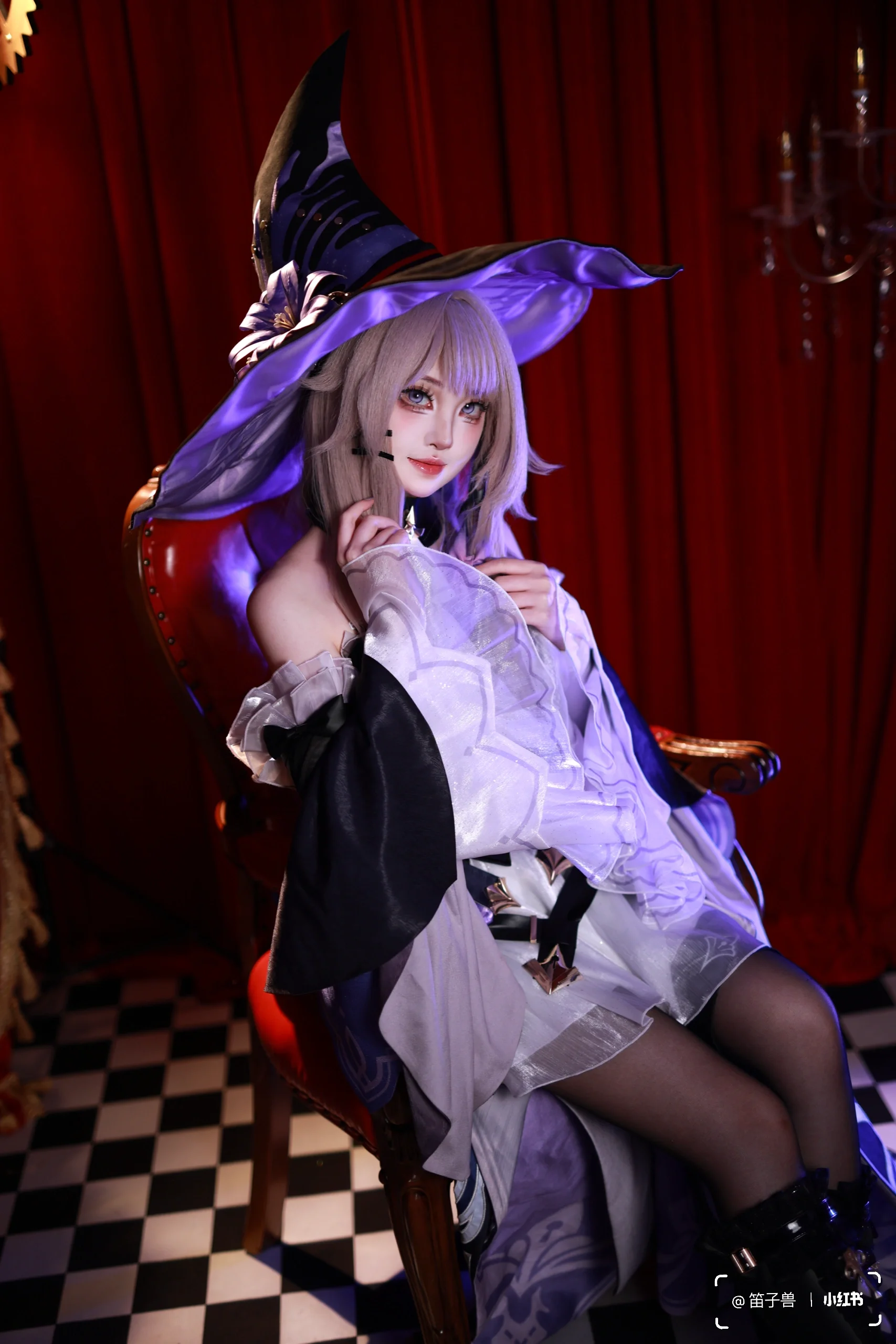【大黑塔cos】崩坏星穹铁道里的魔女大人，今日份优雅营业